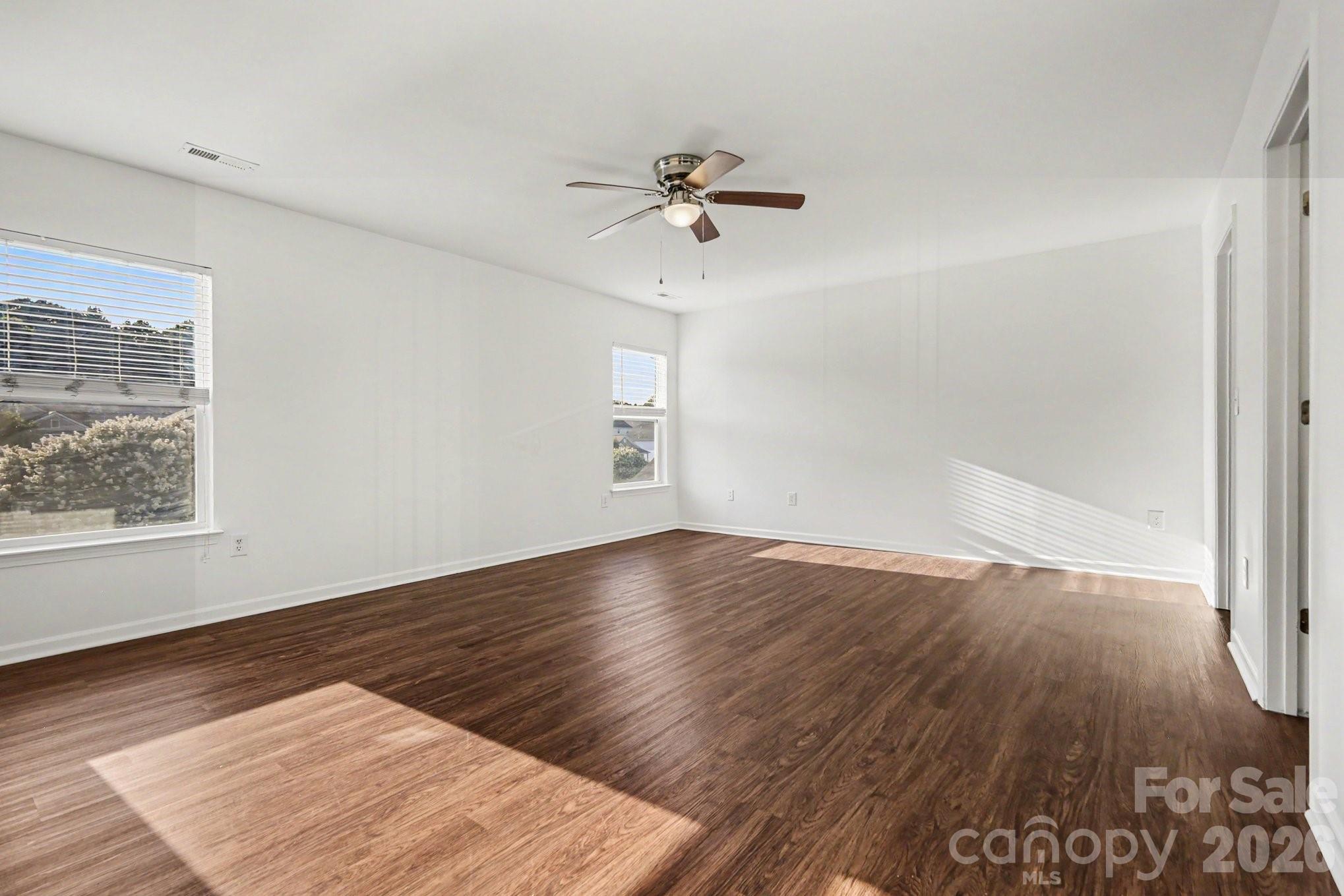 4615 Potters Glen Road — Charlotte