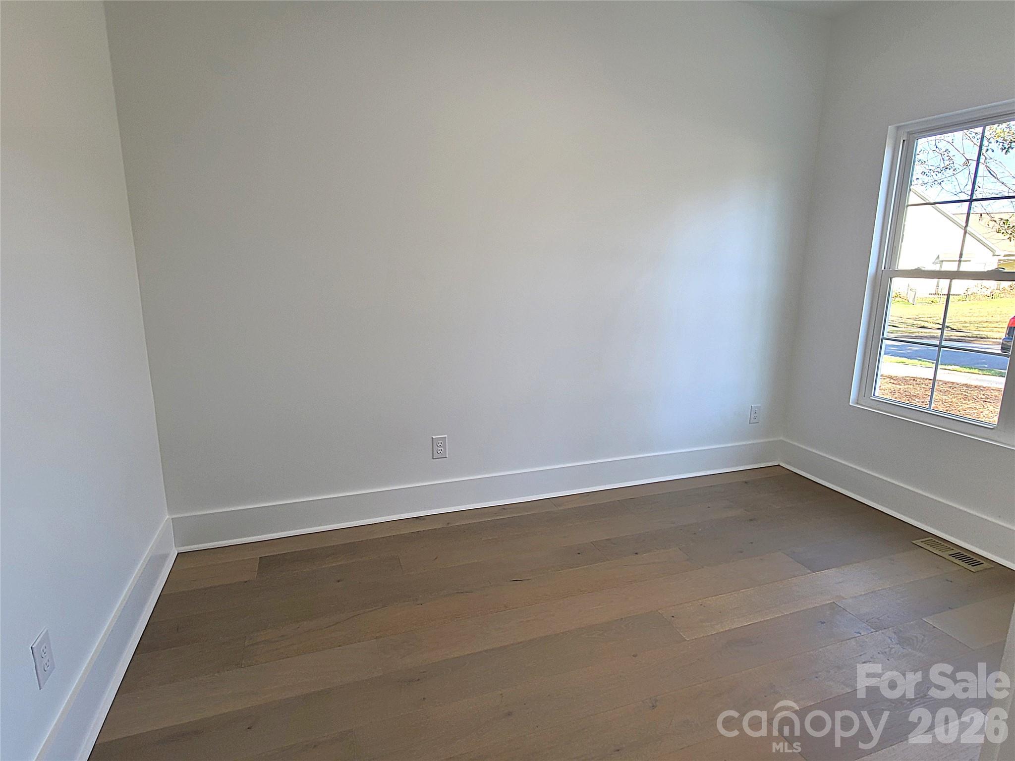 405 19th Avenue Circle NW — Hickory