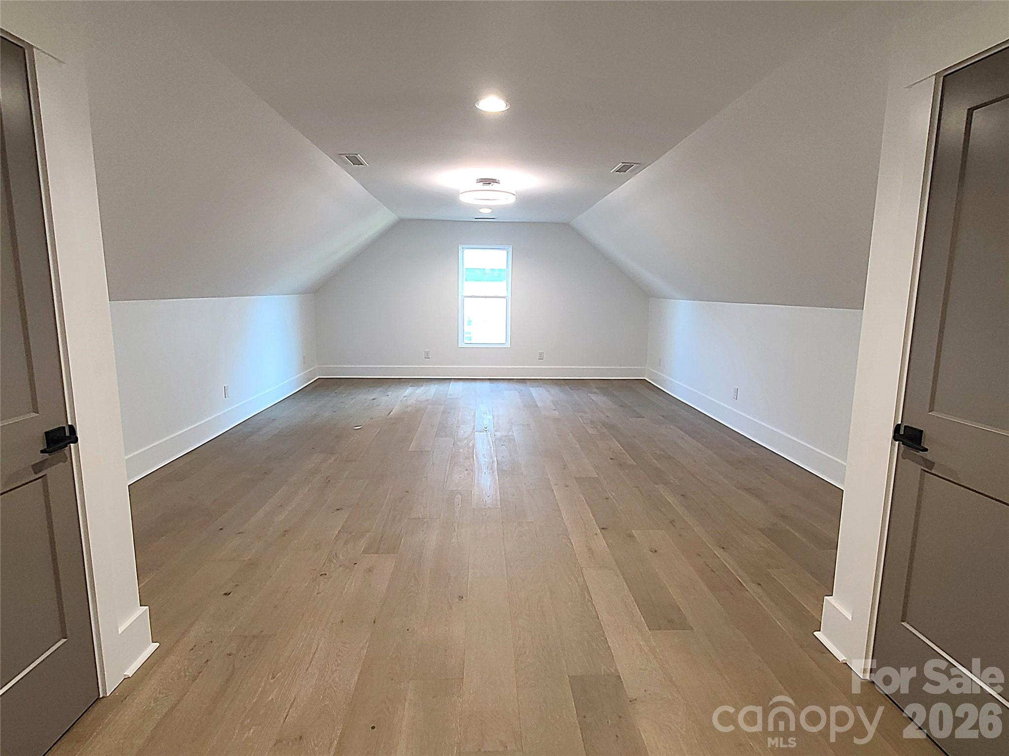 405 19th Avenue Circle NW — Hickory