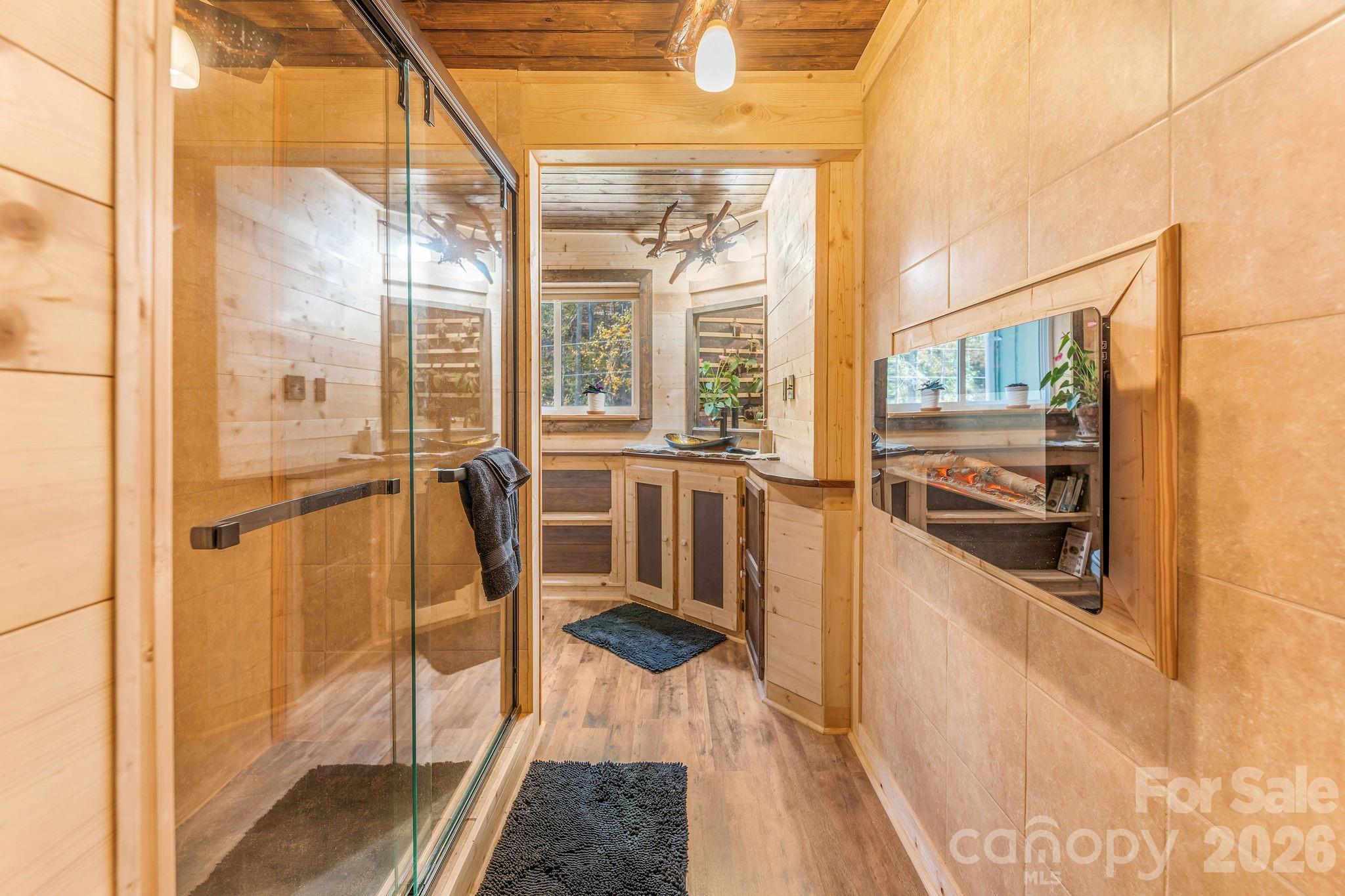 226 Fish Pond Lane — Burnsville