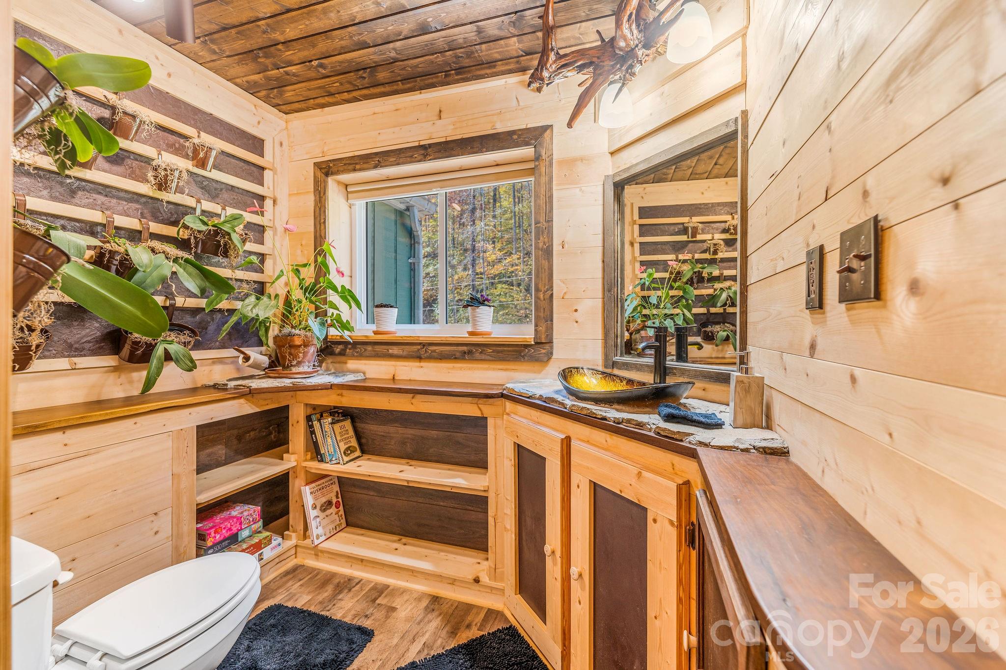 226 Fish Pond Lane — Burnsville