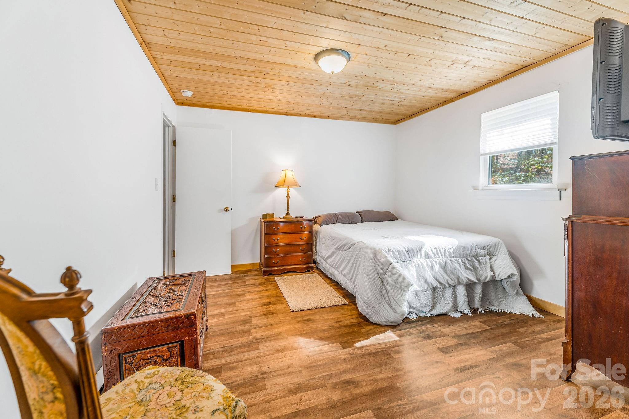 226 Fish Pond Lane — Burnsville