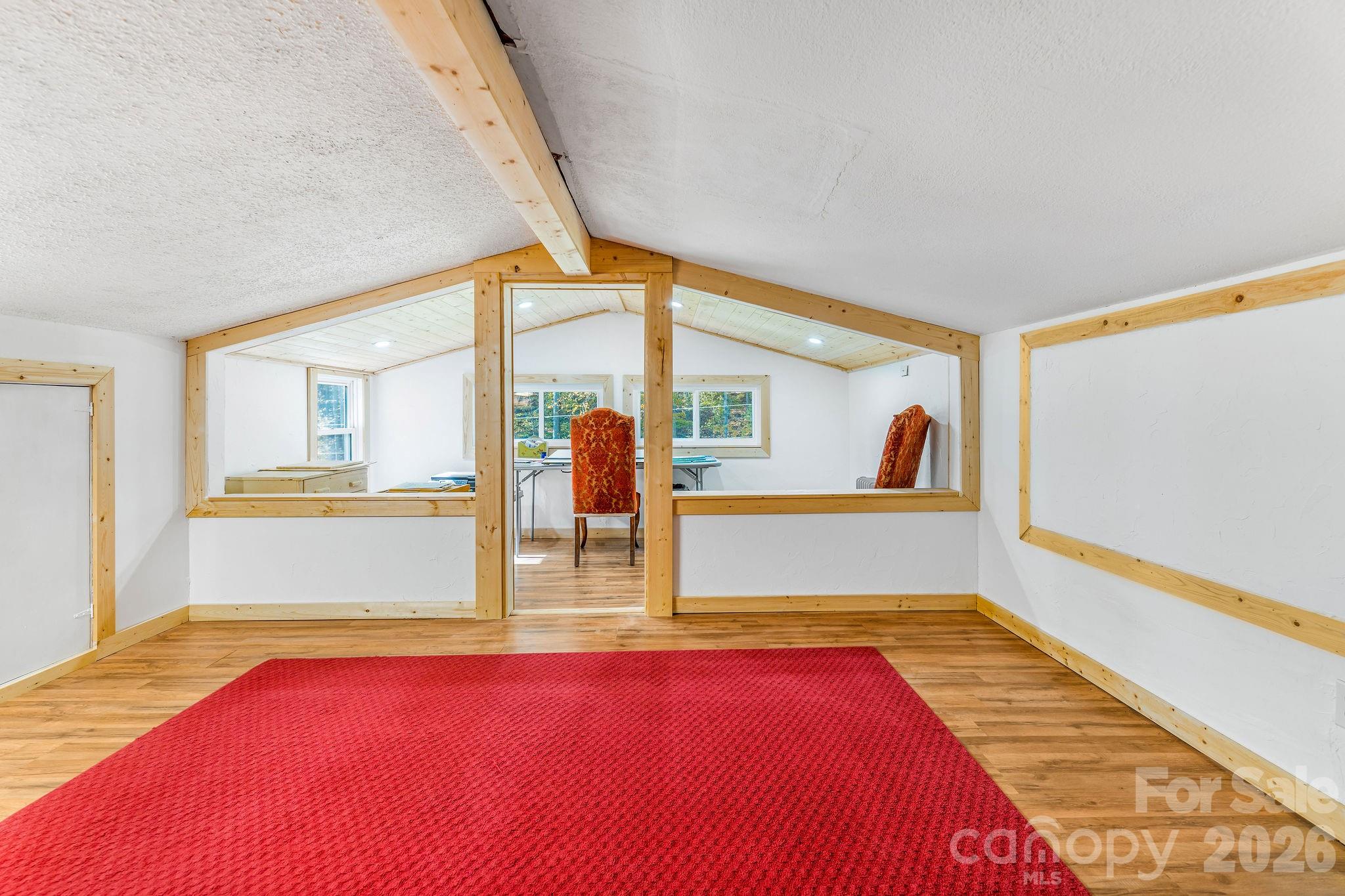 226 Fish Pond Lane — Burnsville