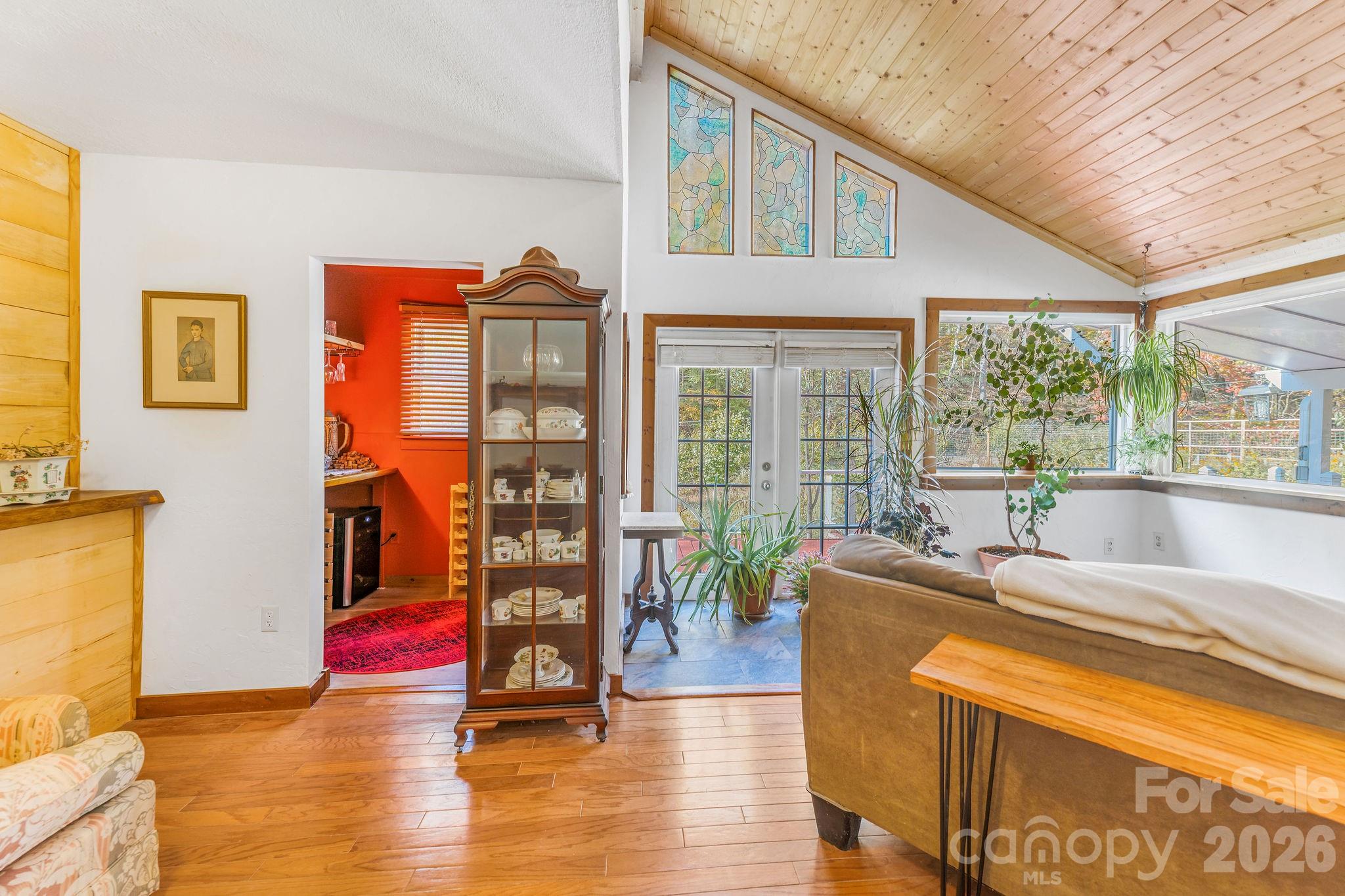 226 Fish Pond Lane — Burnsville