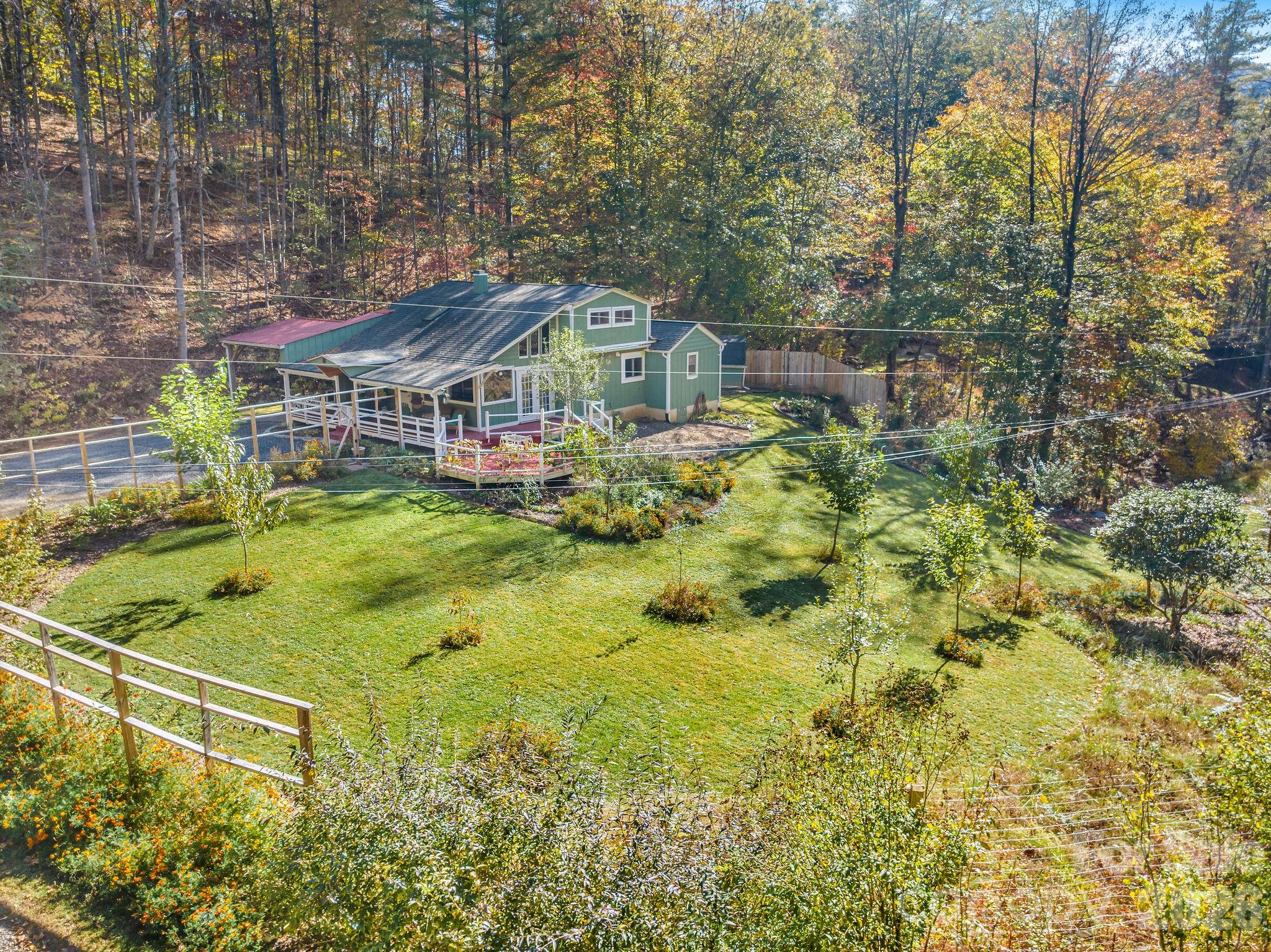 226 Fish Pond Lane — Burnsville