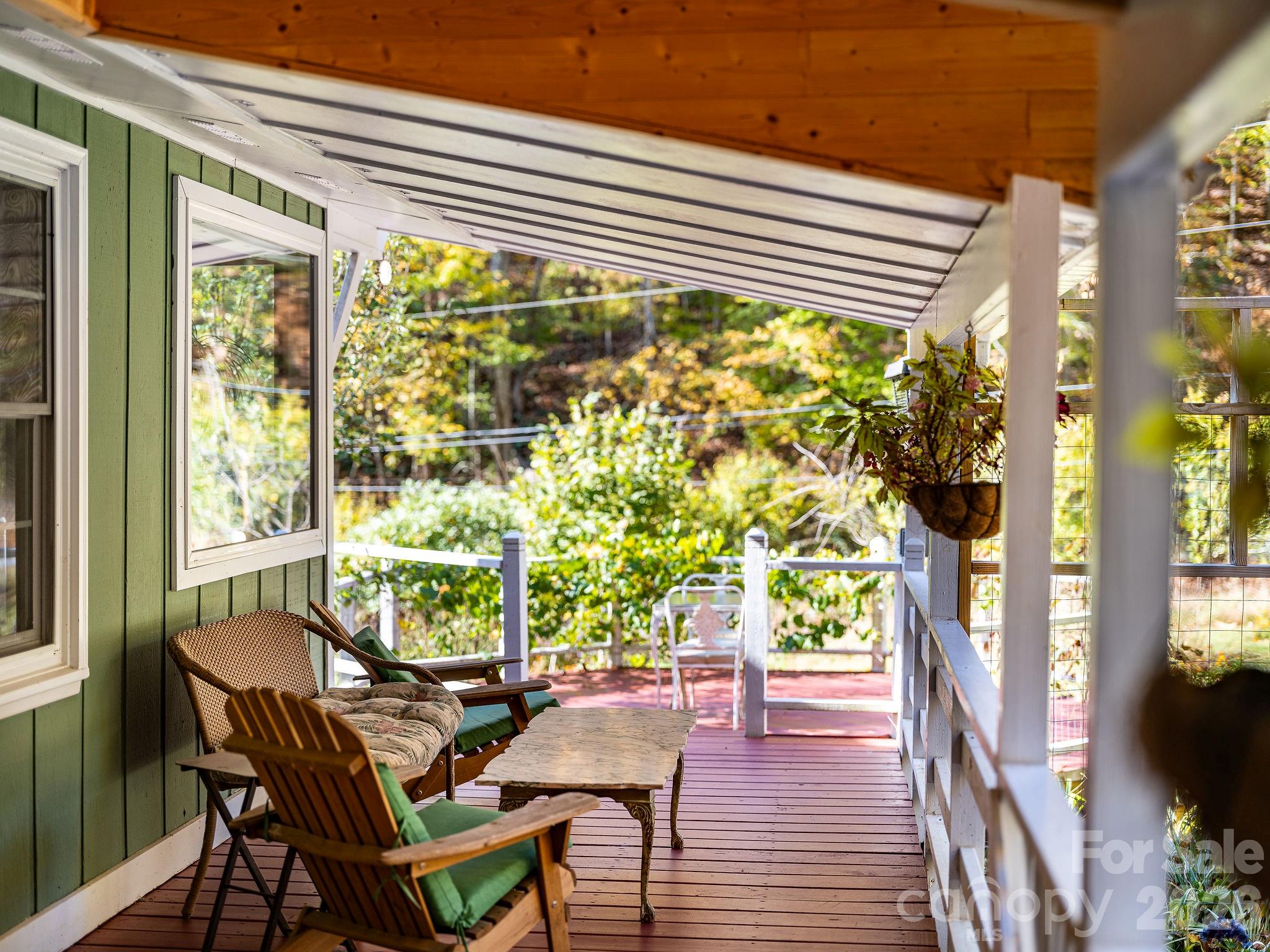 226 Fish Pond Lane — Burnsville