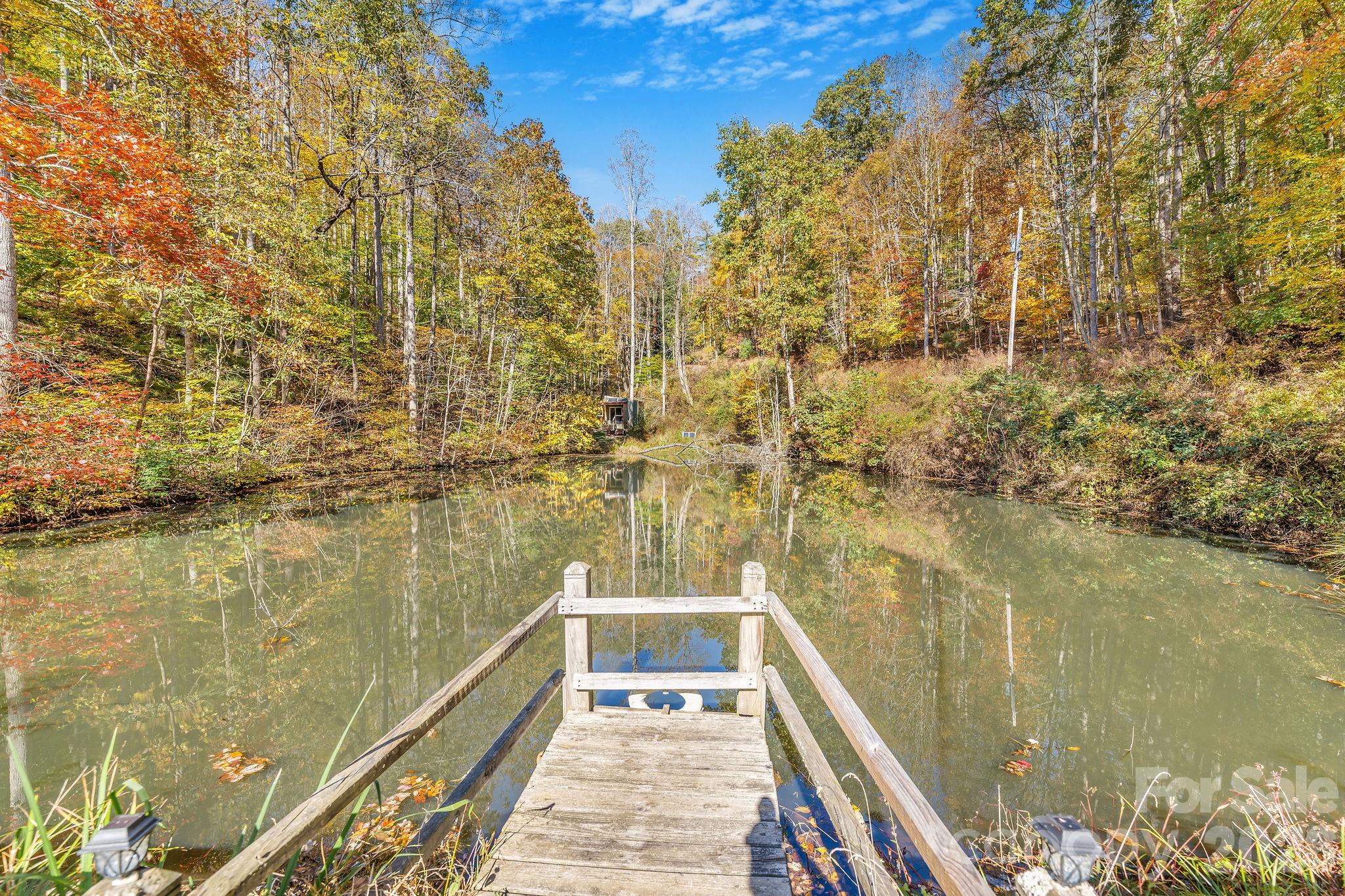 226 Fish Pond Lane — Burnsville