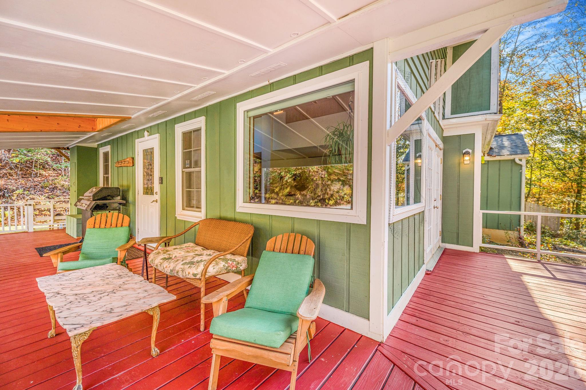 226 Fish Pond Lane — Burnsville