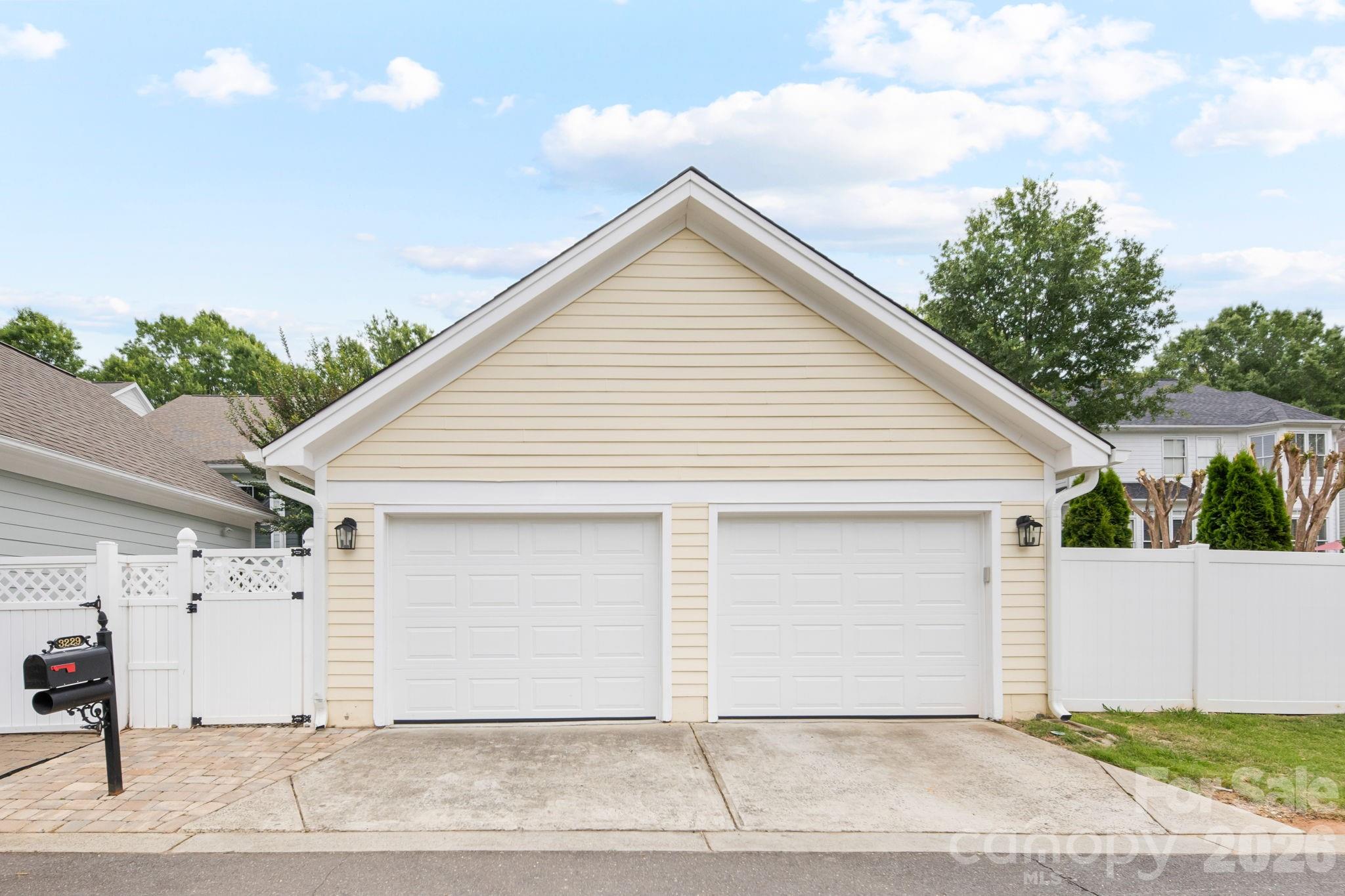 3229 Colonel Springs Way — Fort Mill