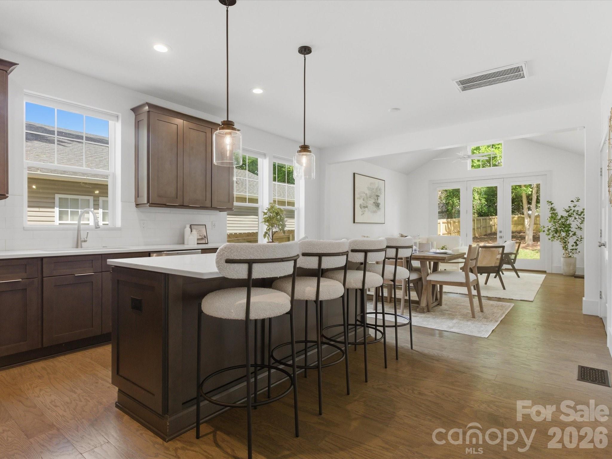 129 S Gardner Avenue — Charlotte