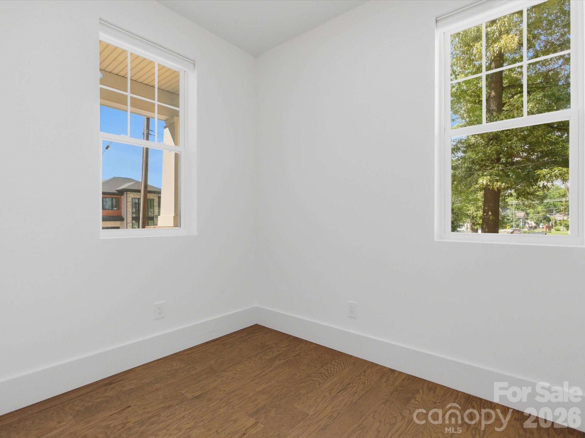 129 S Gardner Avenue — Charlotte