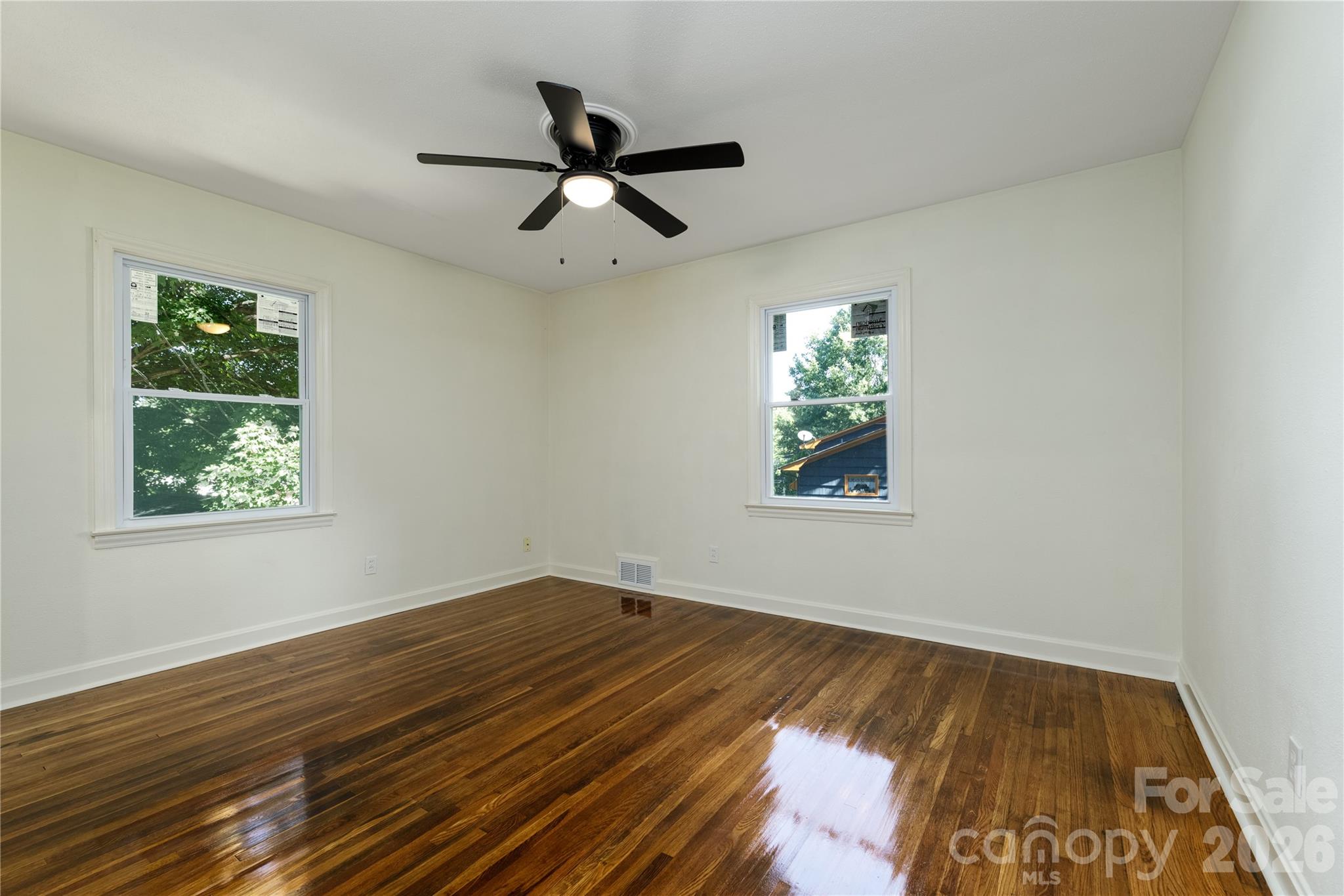 214 McGinnis Avenue — Lincolnton
