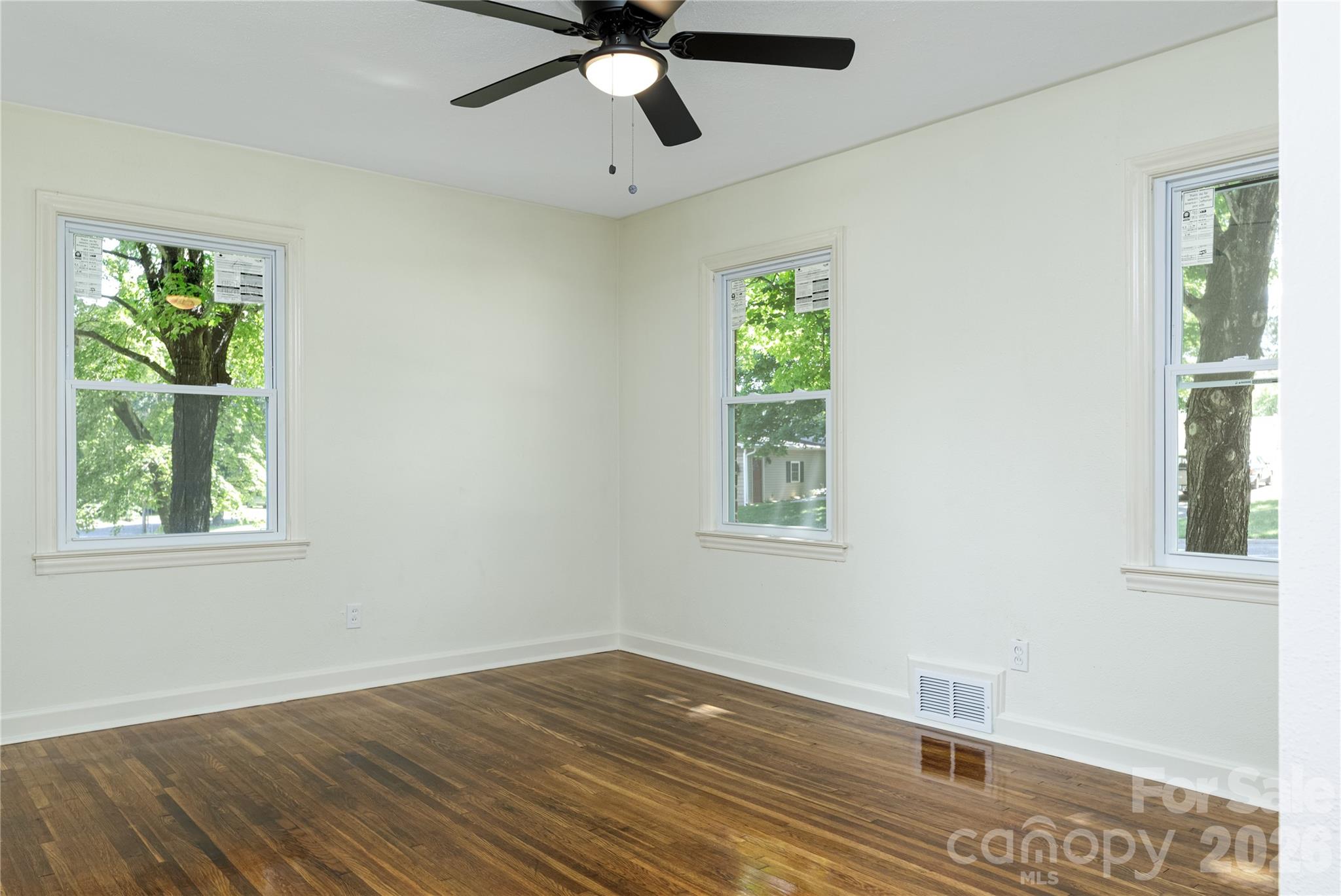214 McGinnis Avenue — Lincolnton