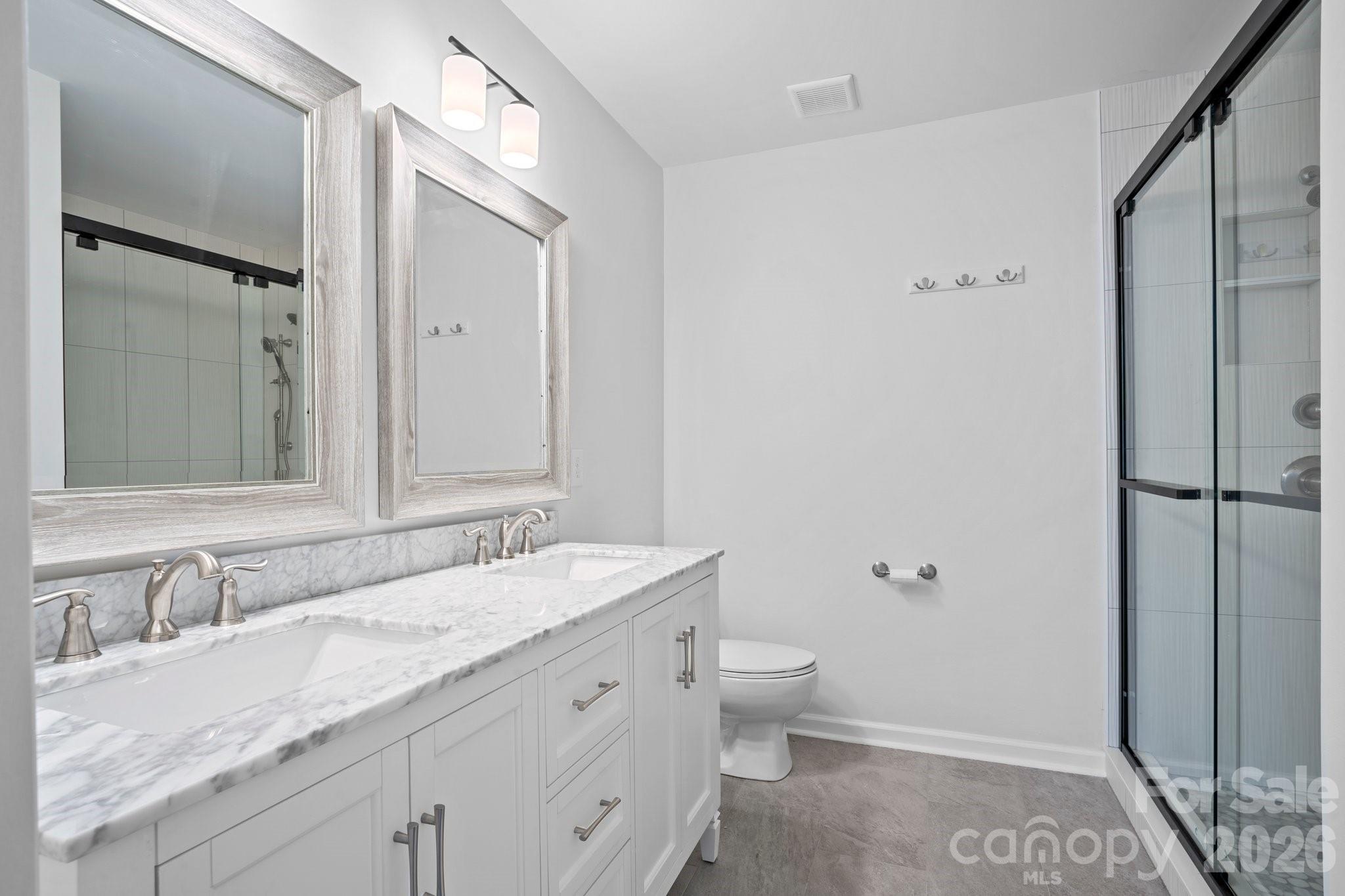 7926 Camden Hollow Road — Huntersville
