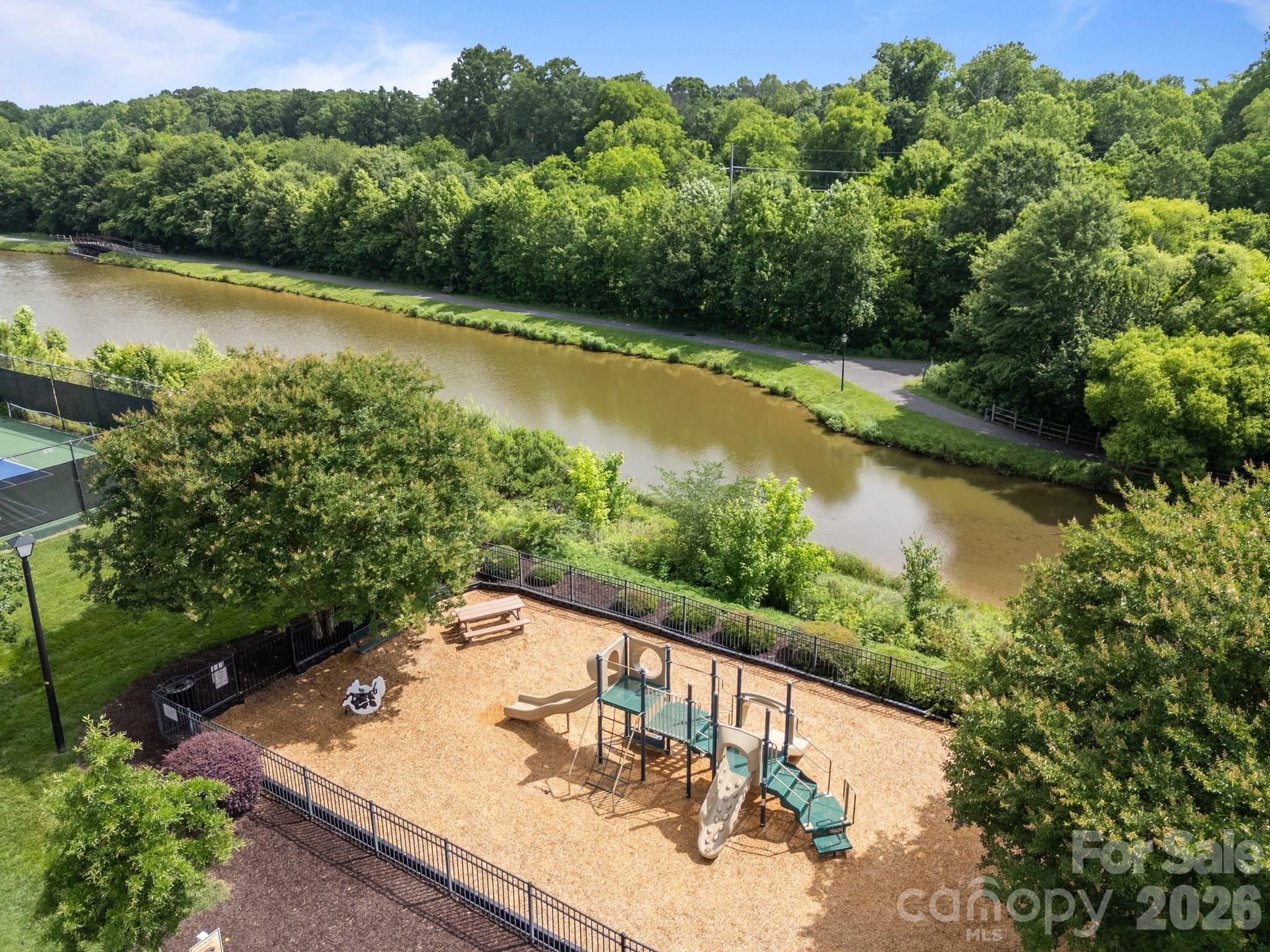 7926 Camden Hollow Road — Huntersville