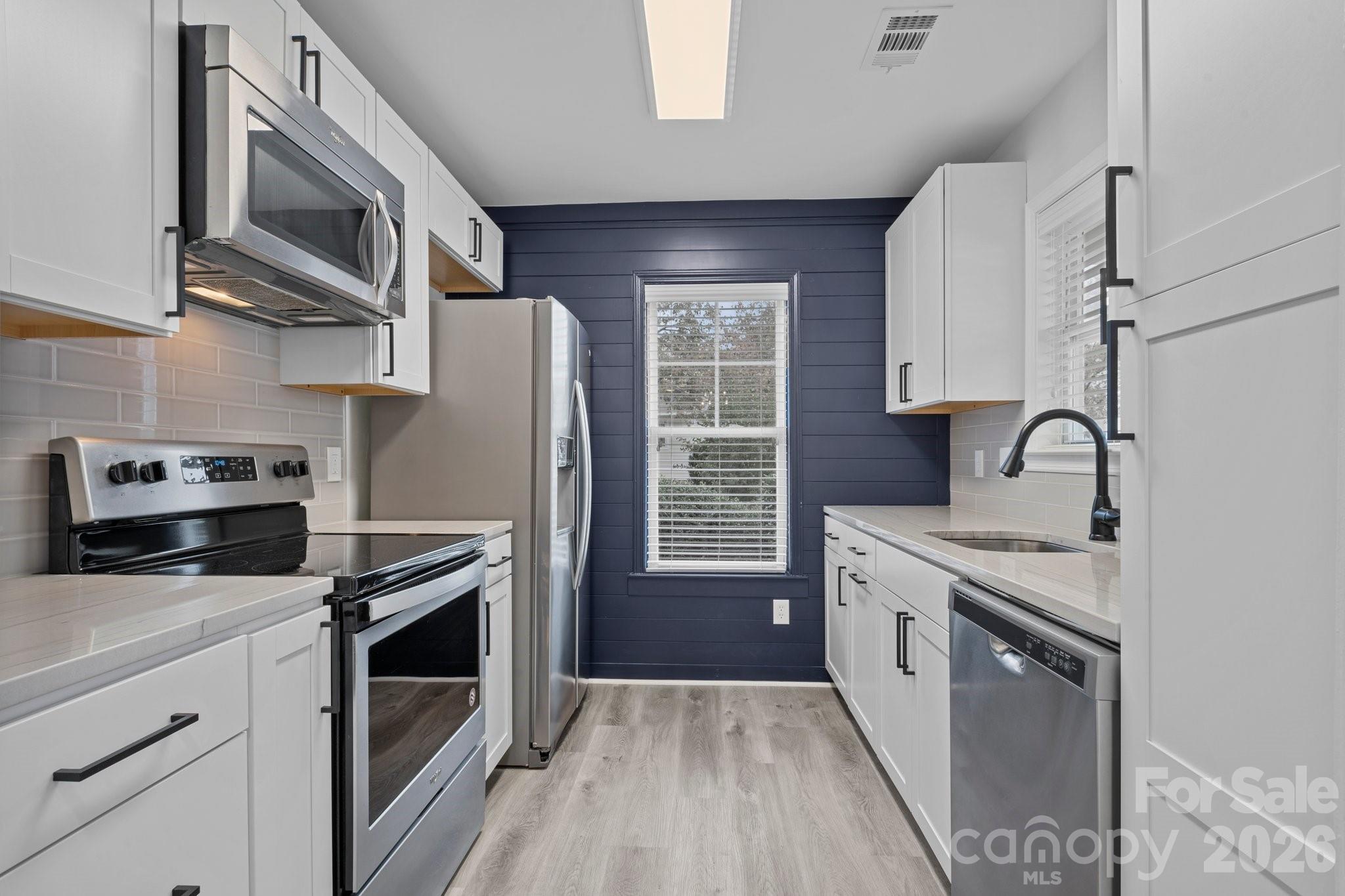 7926 Camden Hollow Road — Huntersville