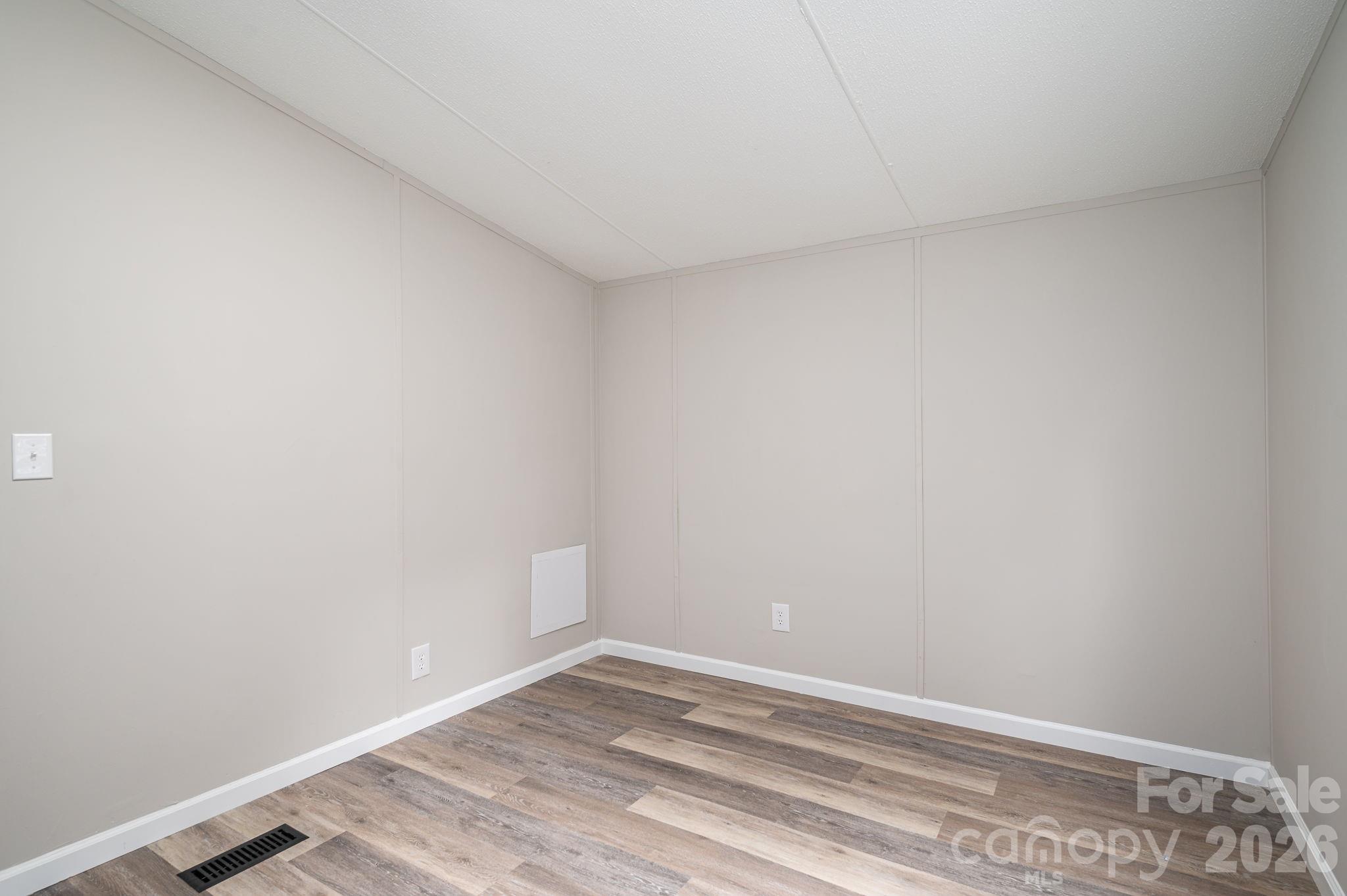 3462 Eaker Road — Cherryville