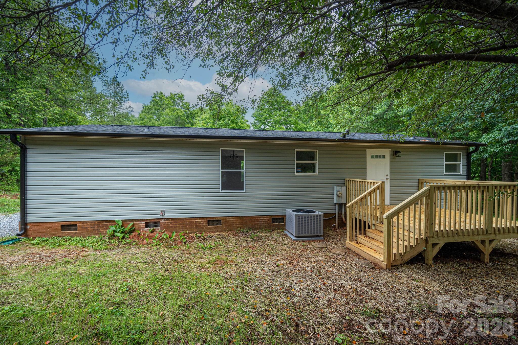 3462 Eaker Road — Cherryville