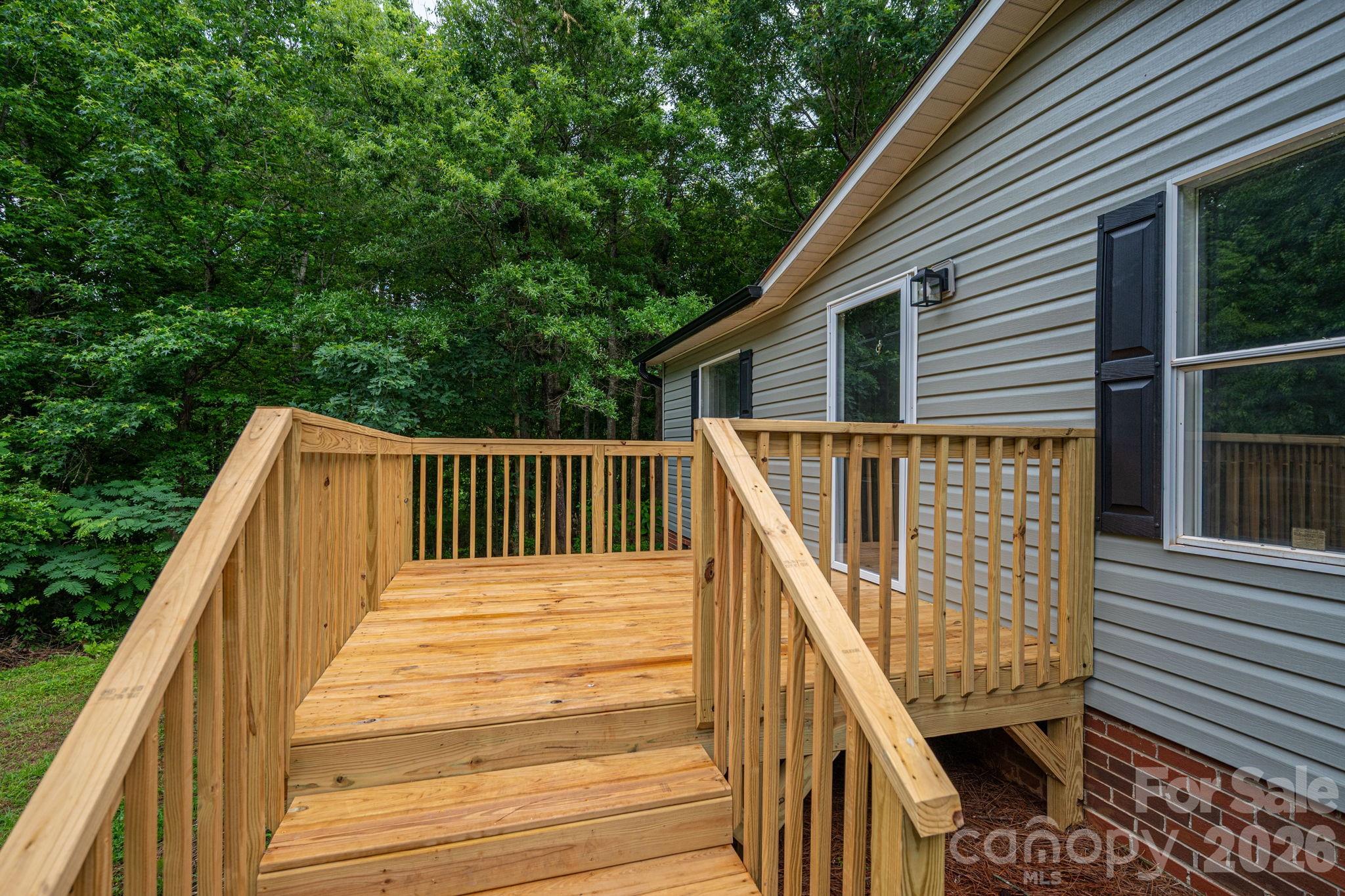 3462 Eaker Road — Cherryville