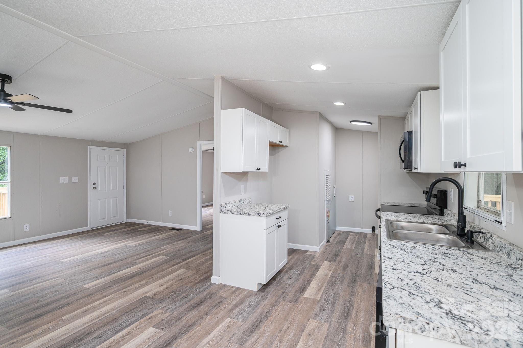 3462 Eaker Road — Cherryville