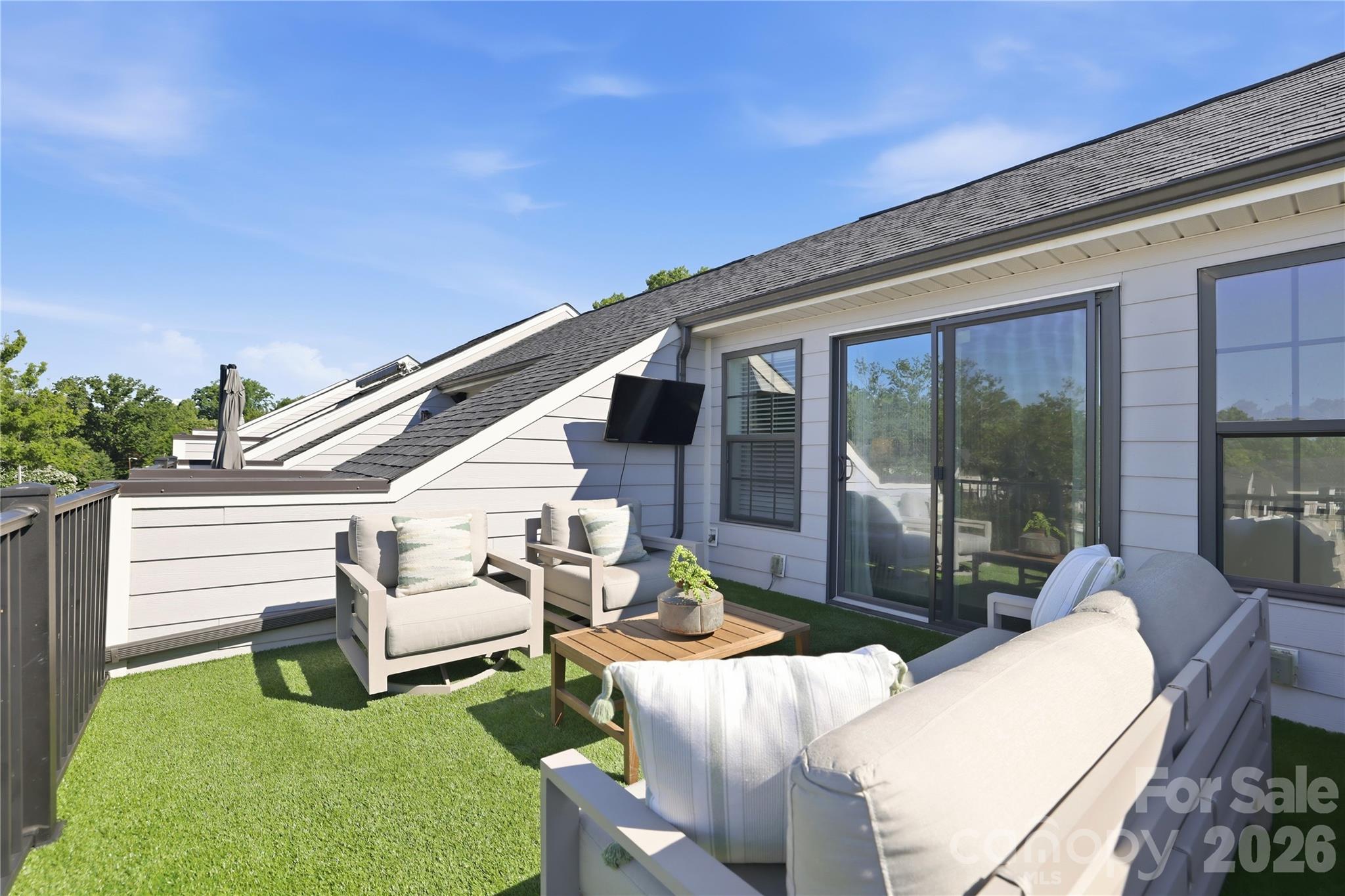 311 Emerson Avenue — Charlotte