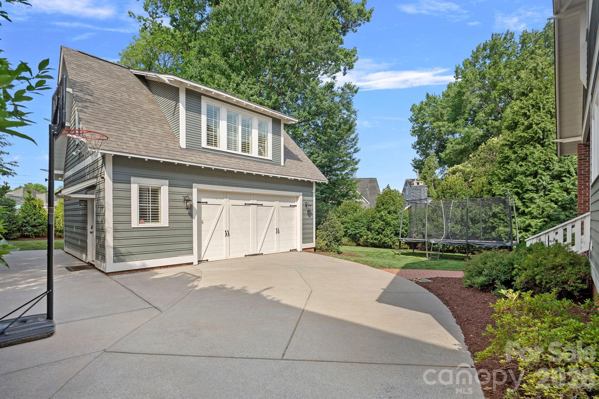 522 Magnolia Avenue — Charlotte