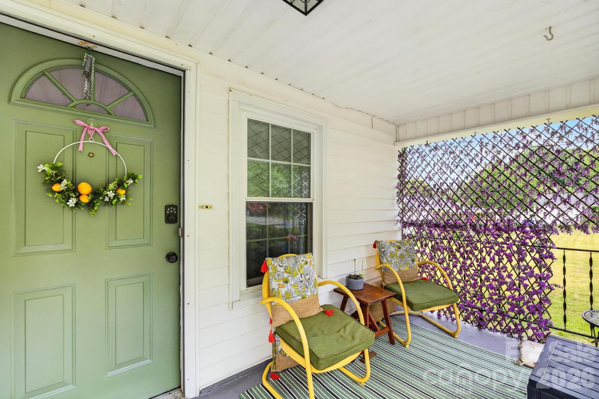 1327 Hwy 268 Highway — Lenoir