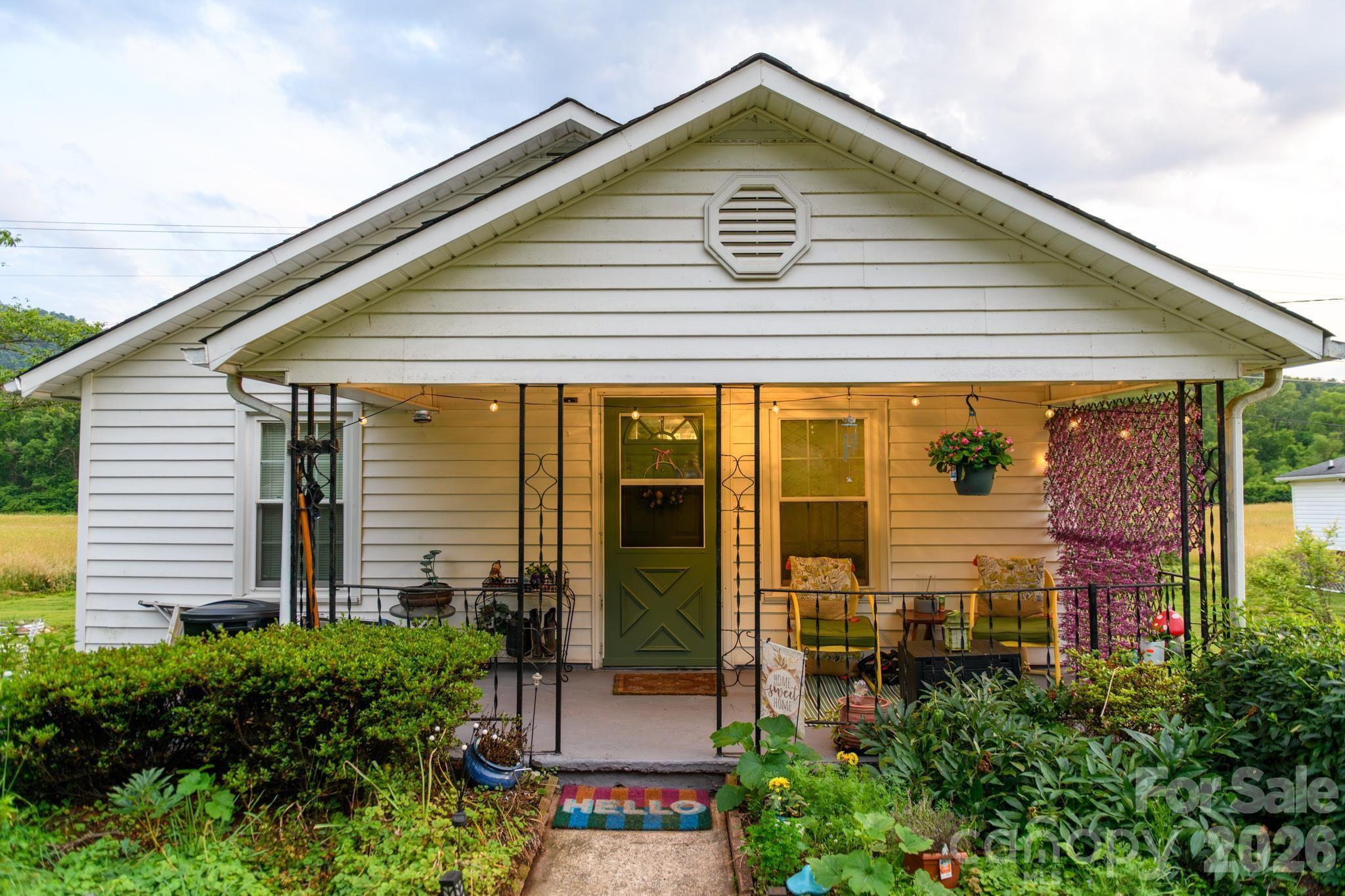 1327 Hwy 268 Highway — Lenoir