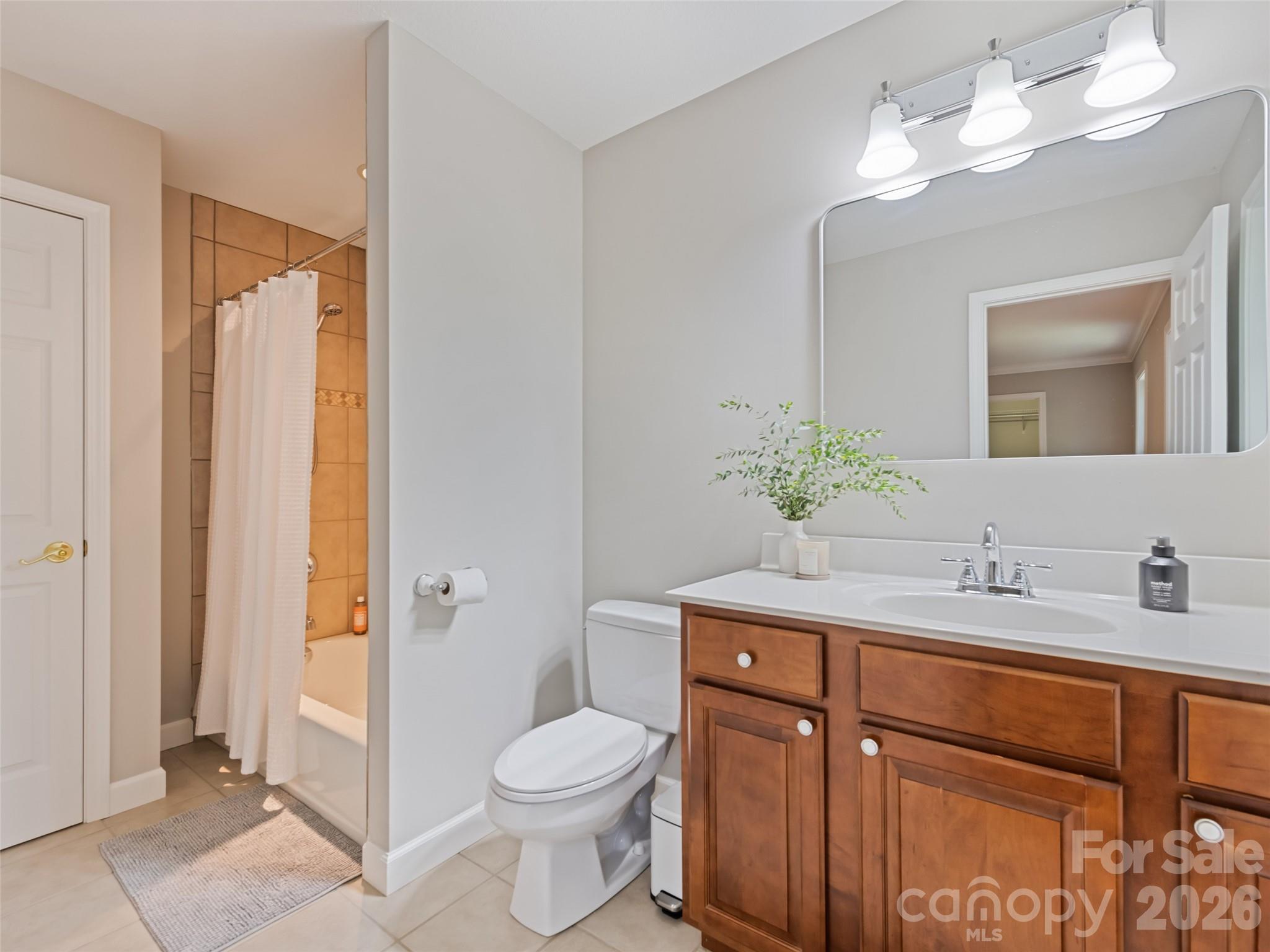 283 Blake Drive — Canton
