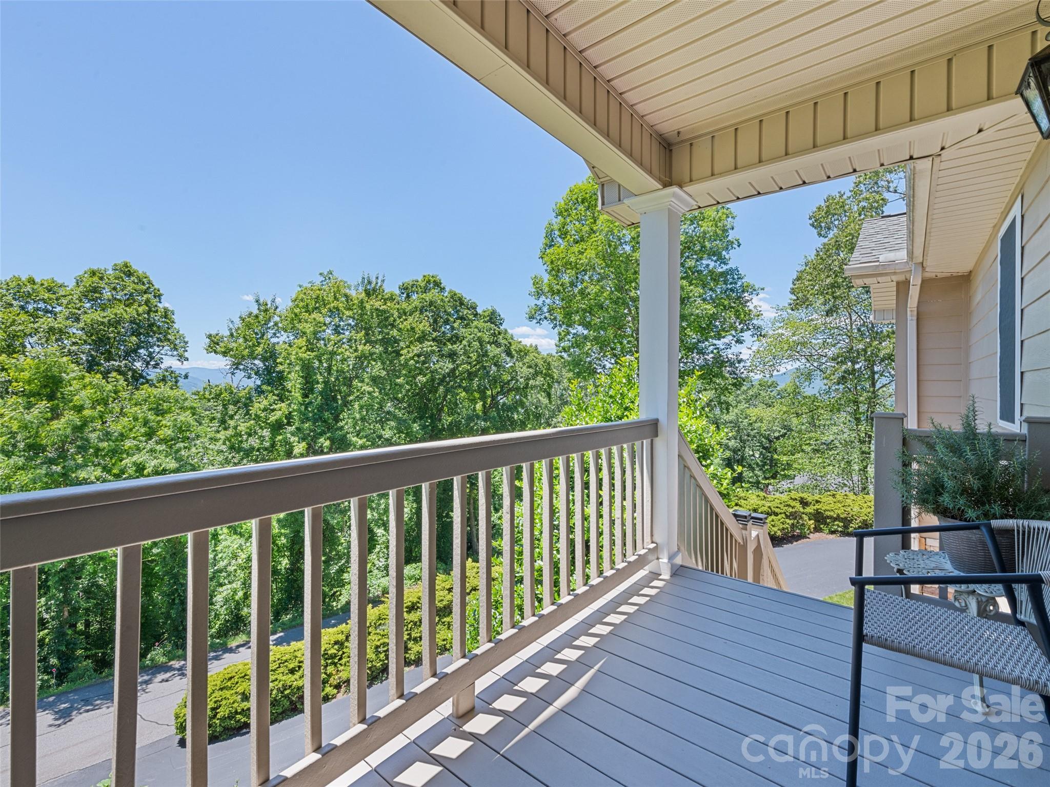 283 Blake Drive — Canton