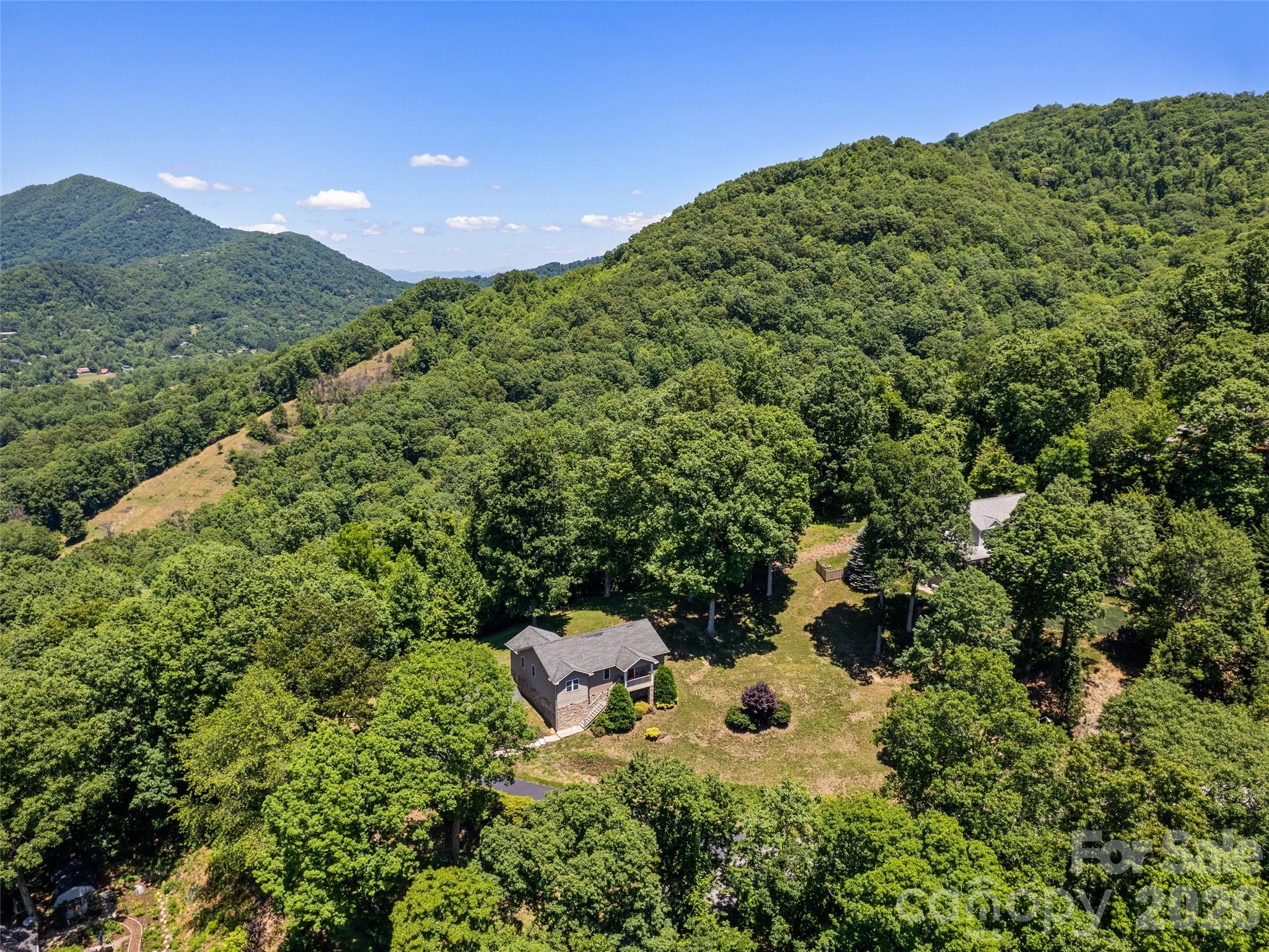 283 Blake Drive — Canton