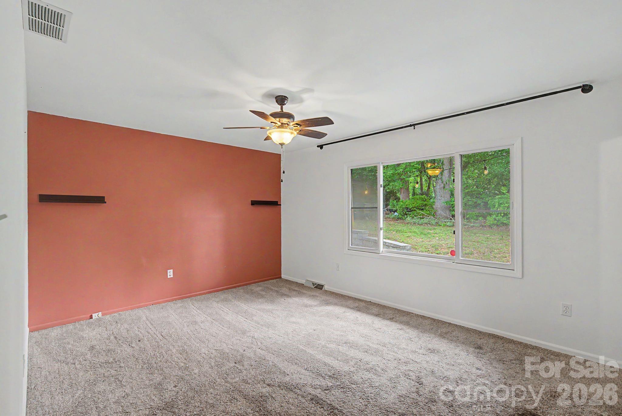 21 Glen Meadows Road — Arden