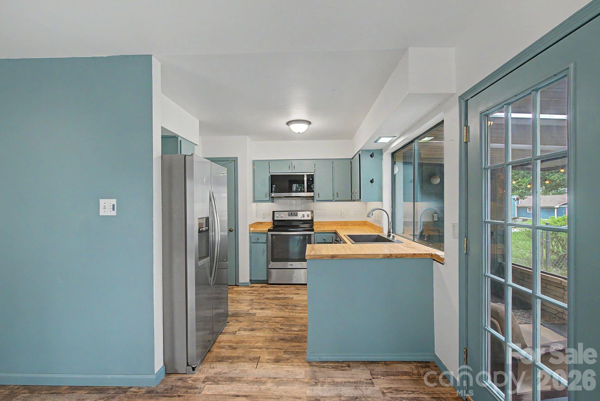 21 Glen Meadows Road — Arden