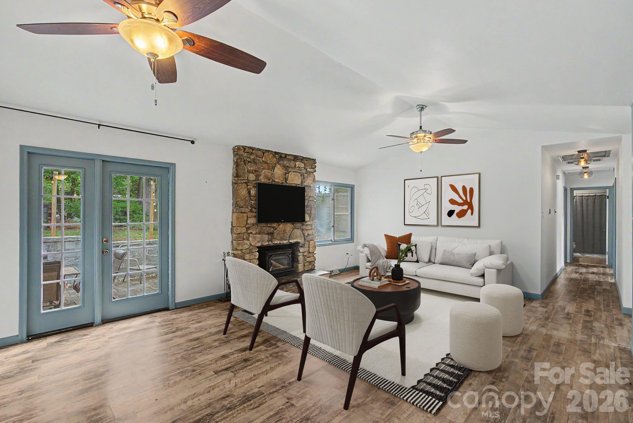 21 Glen Meadows Road — Arden