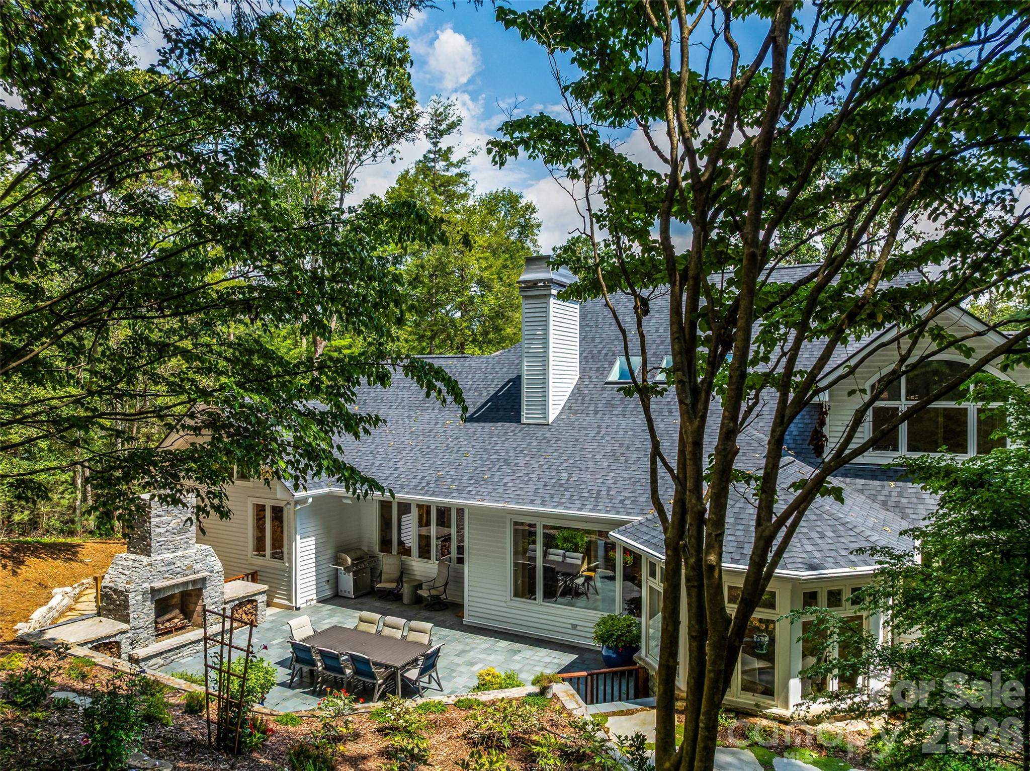 4 Cedar Hill Drive — Asheville
