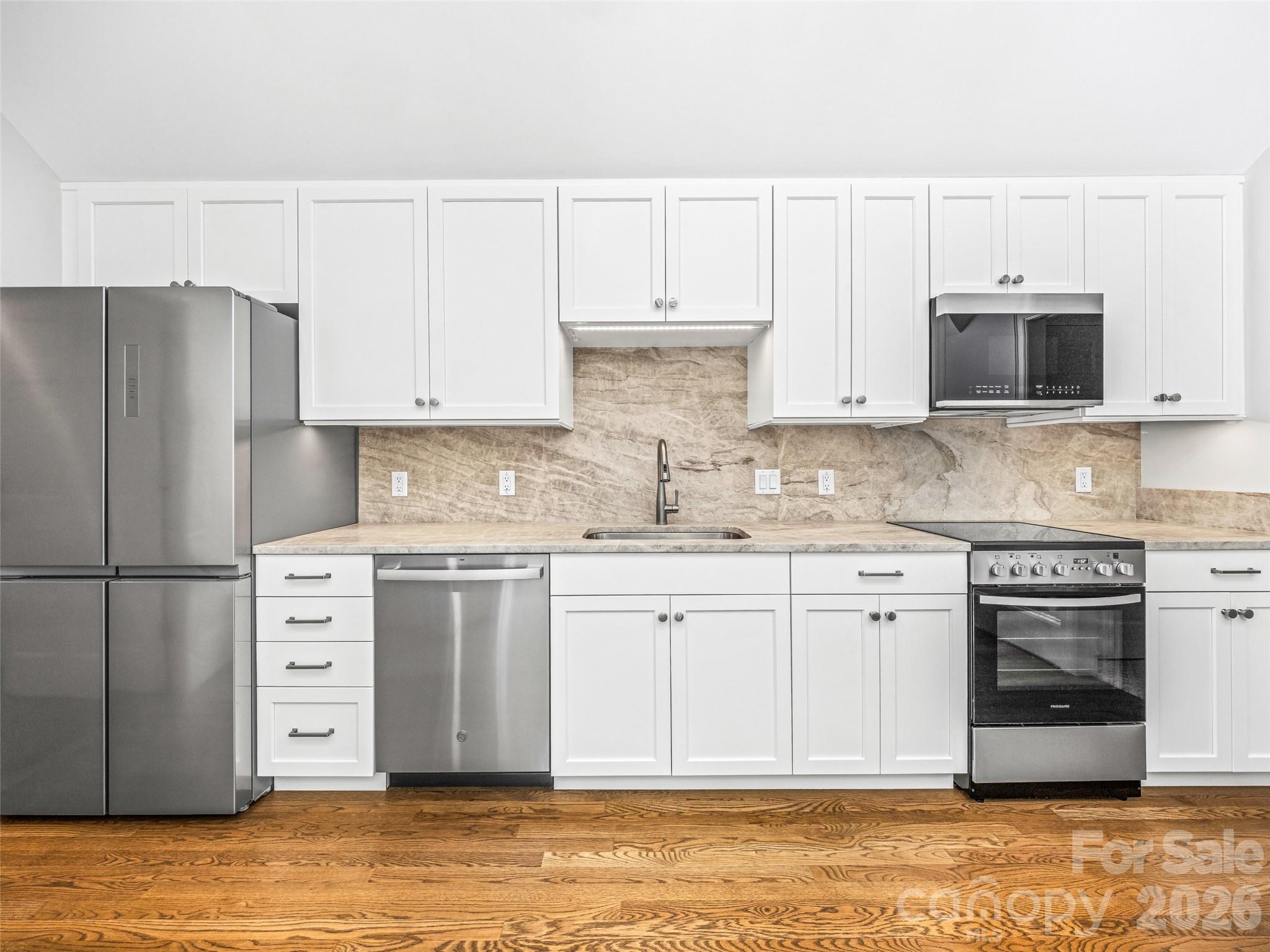4 Cedar Hill Drive — Asheville