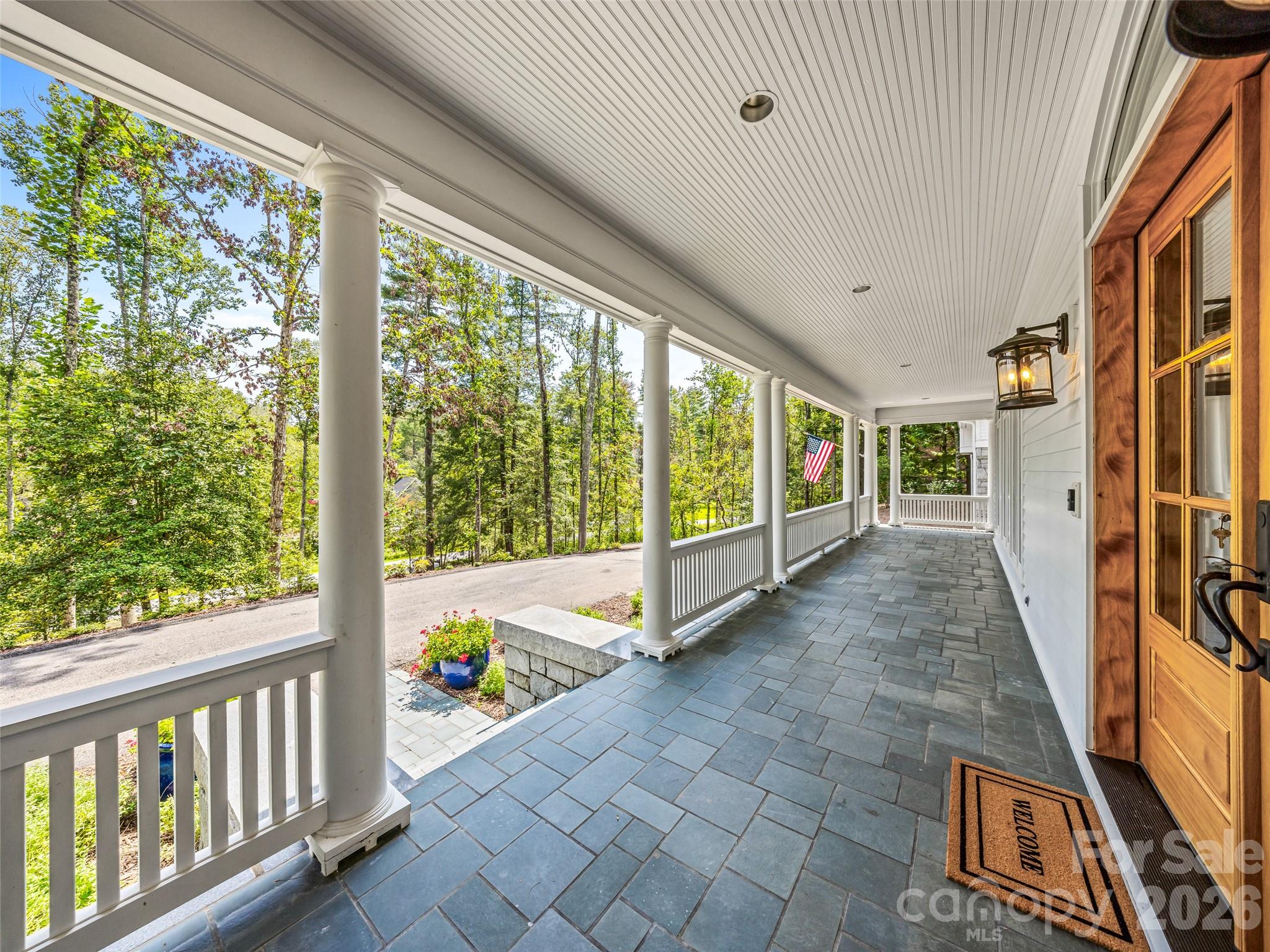 4 Cedar Hill Drive — Asheville