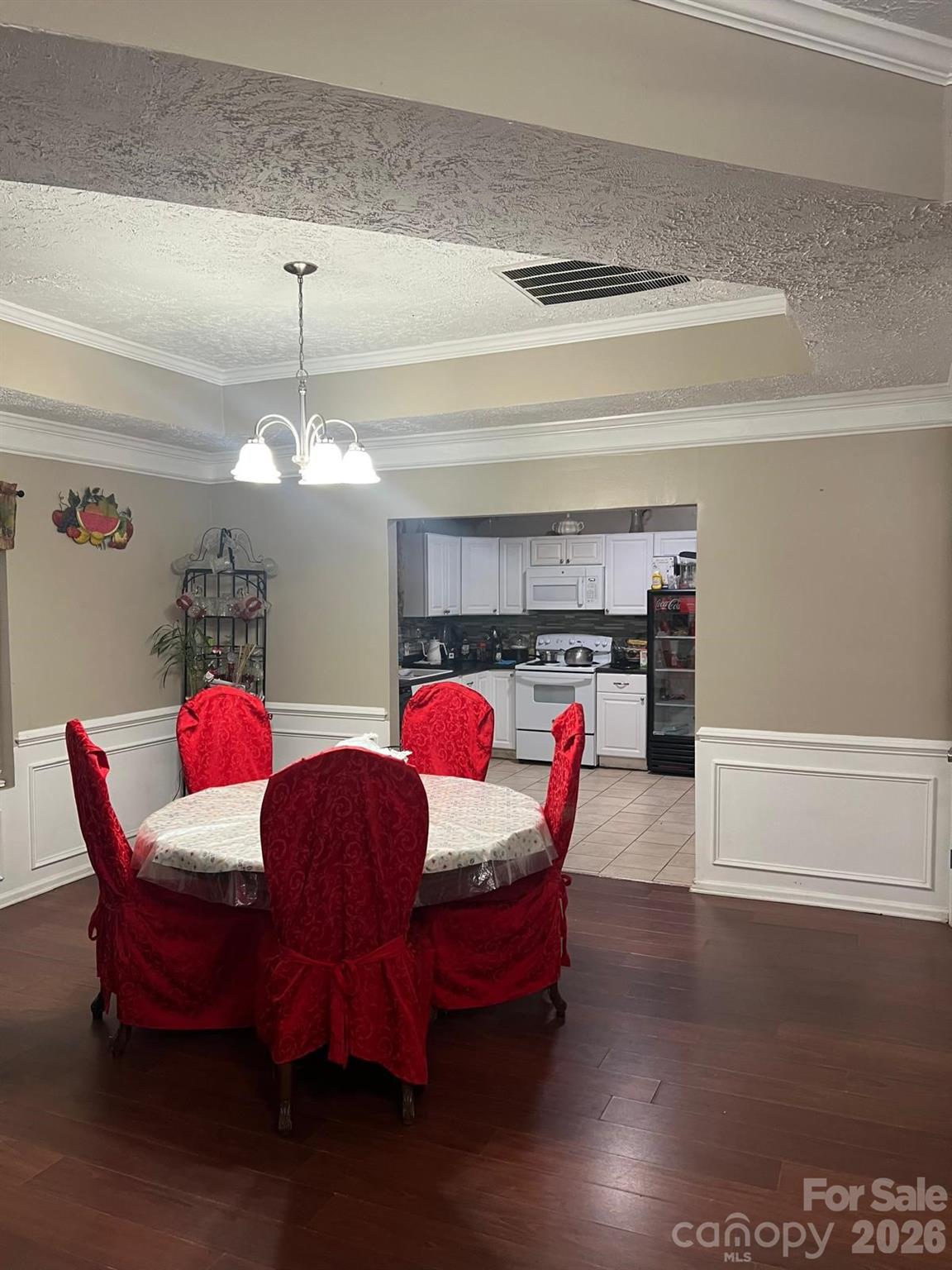 722 Live Oak Street — Shelby