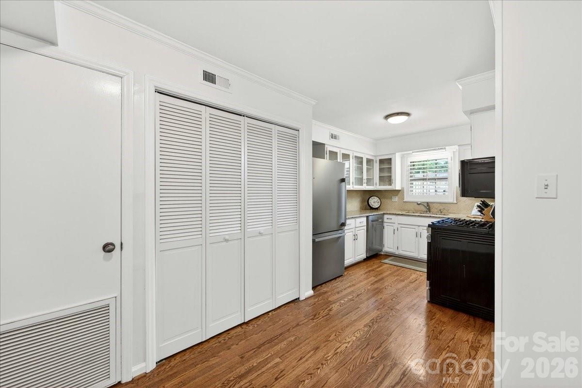 2229 Rexford Road #C — Charlotte
