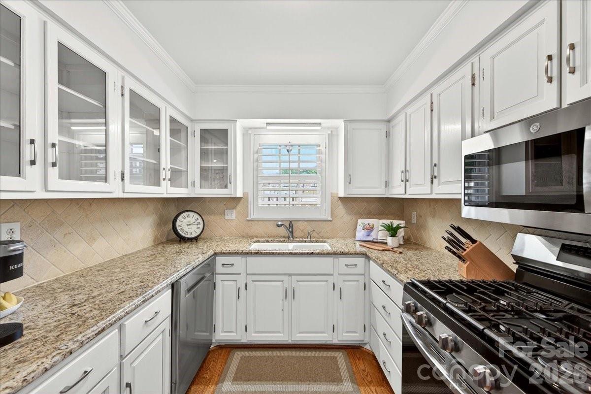 2229 Rexford Road #C — Charlotte