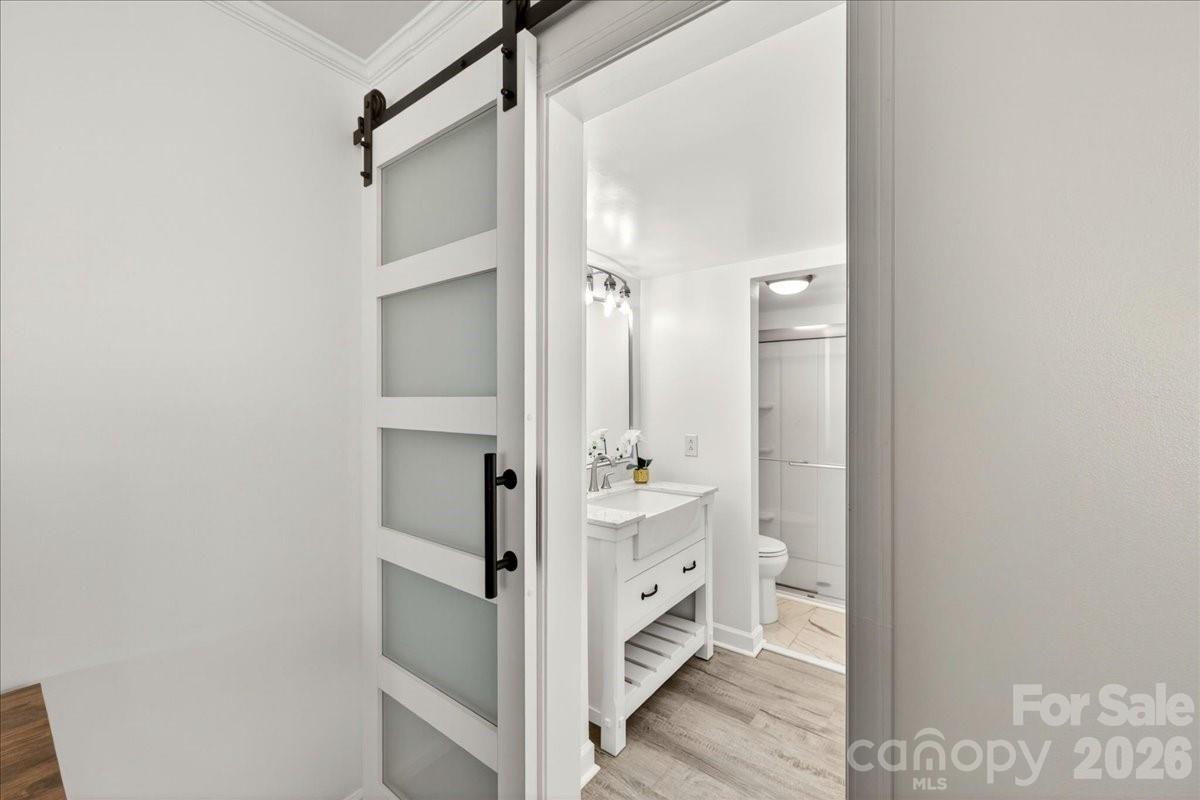 2229 Rexford Road #C — Charlotte