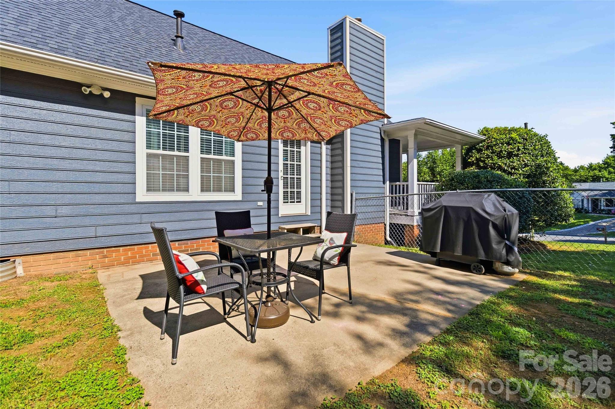 717 Peregrine Court — Gastonia