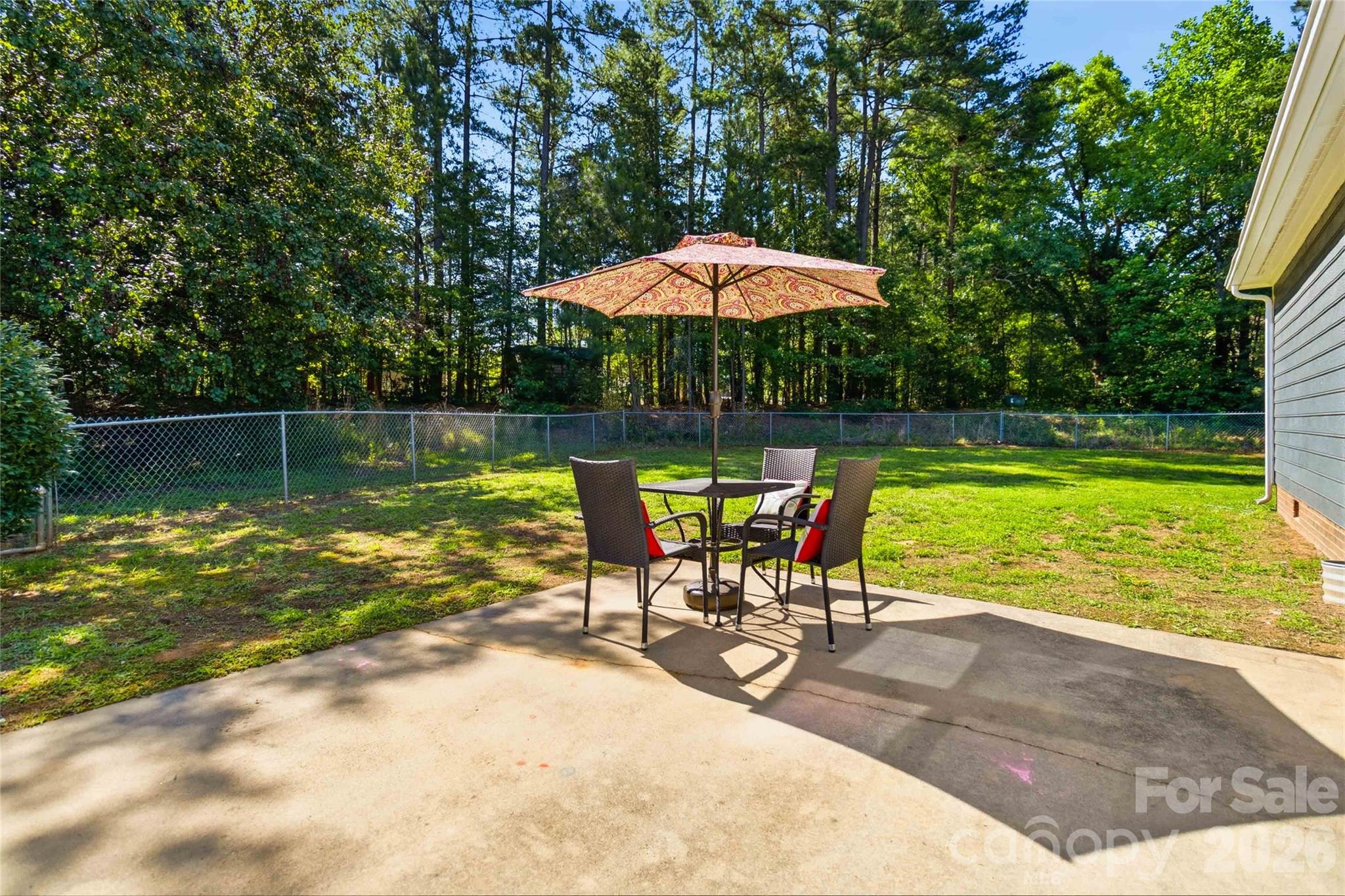717 Peregrine Court — Gastonia