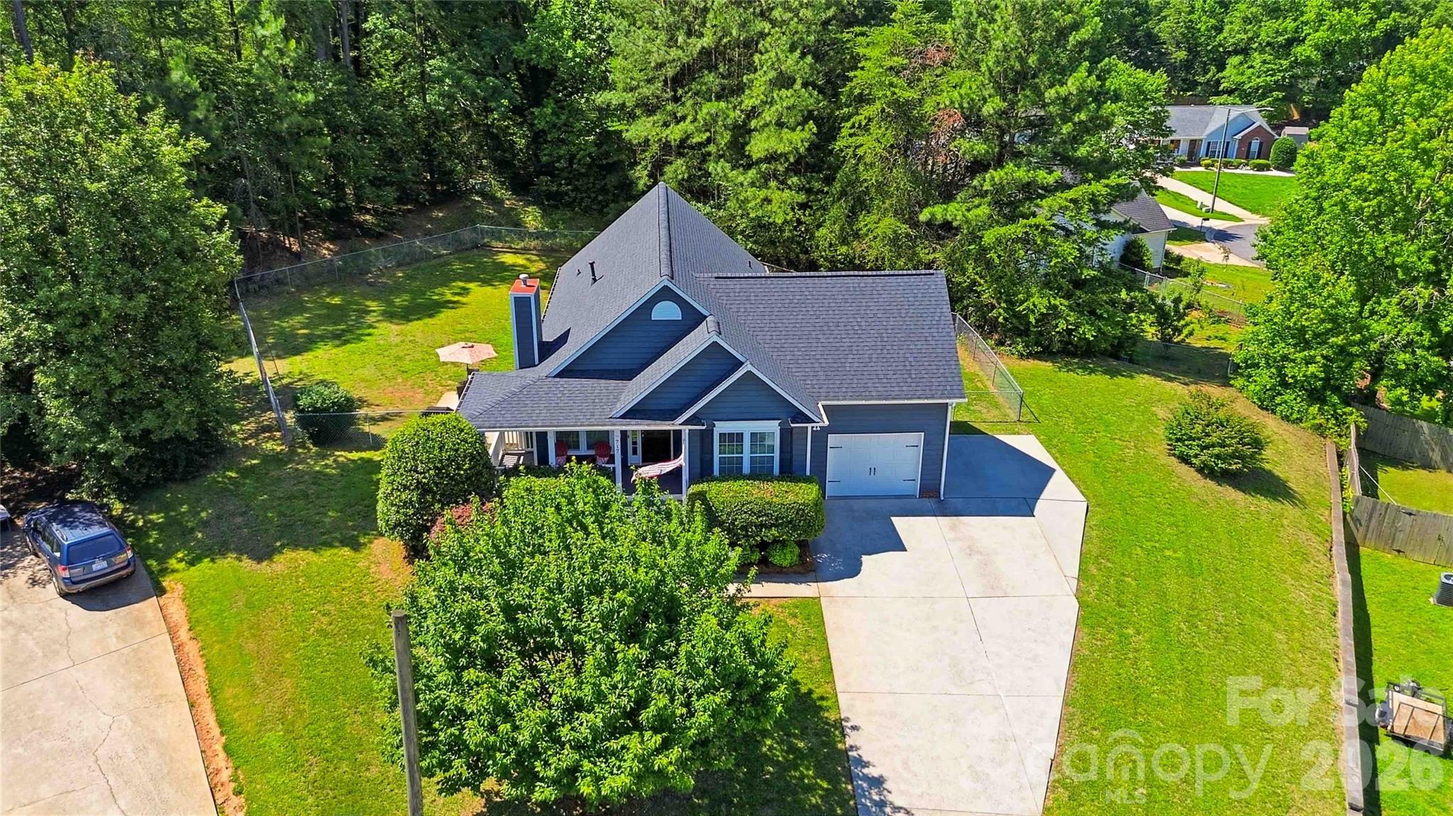 717 Peregrine Court — Gastonia