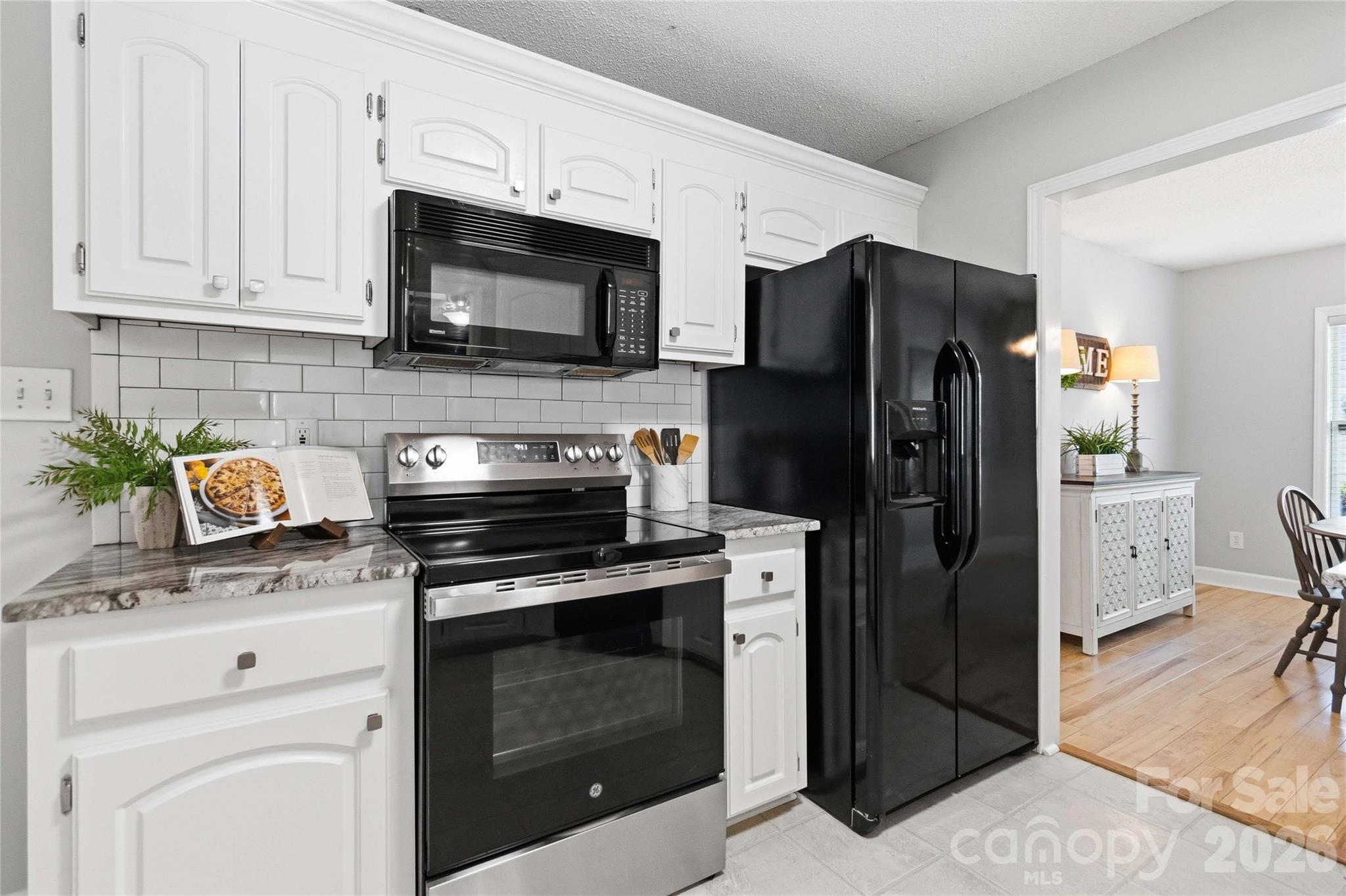 717 Peregrine Court — Gastonia