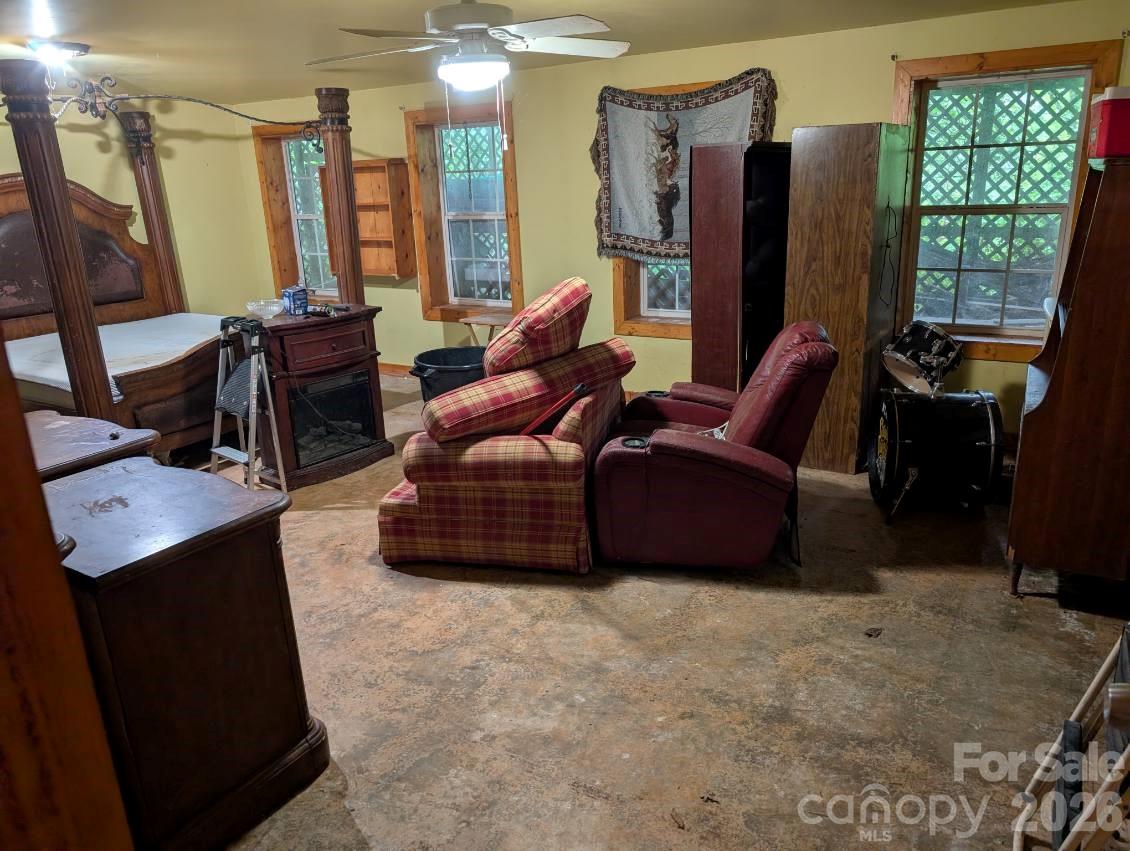 197 Dogwood Drive — Hayesville