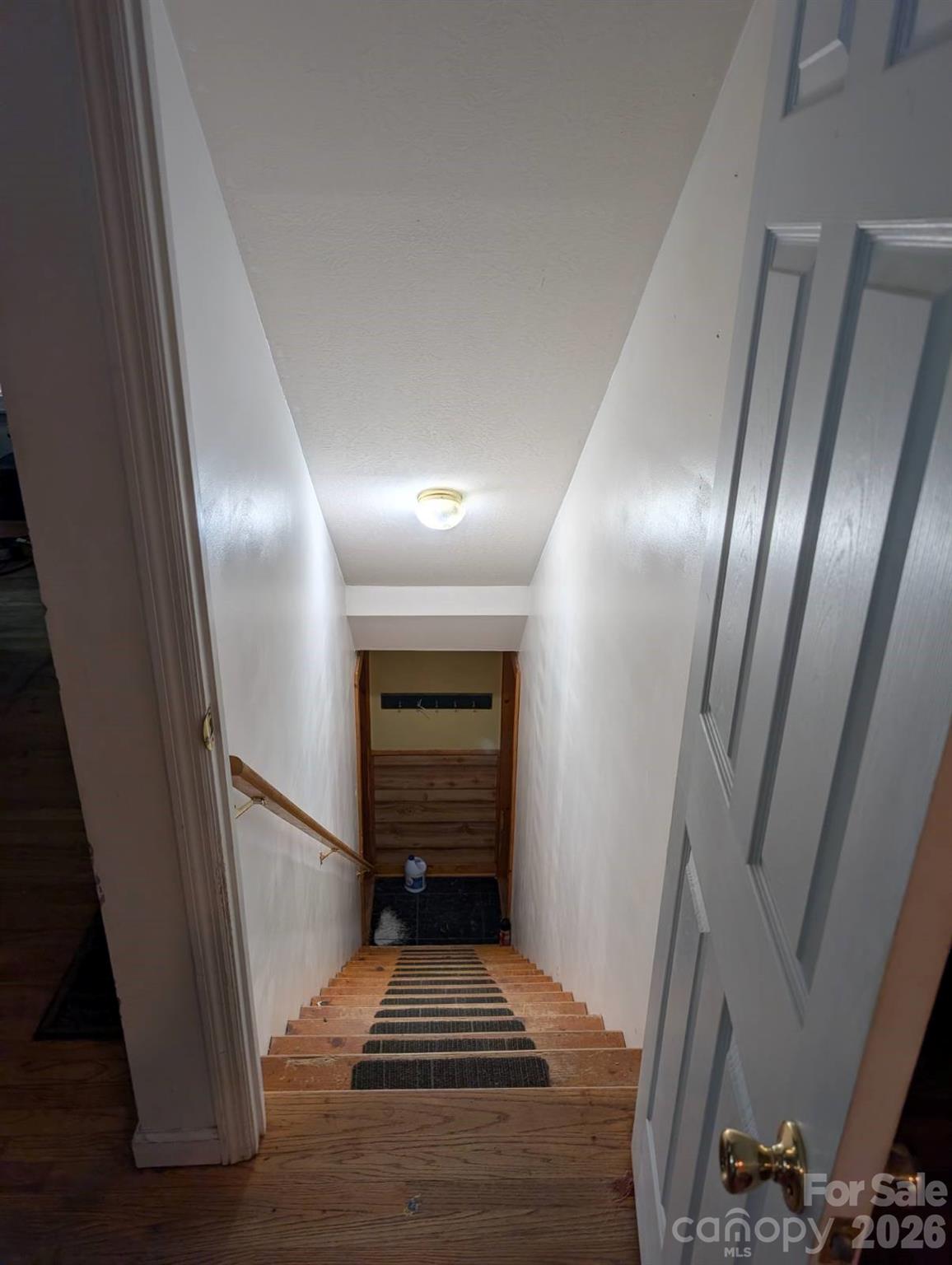 197 Dogwood Drive — Hayesville