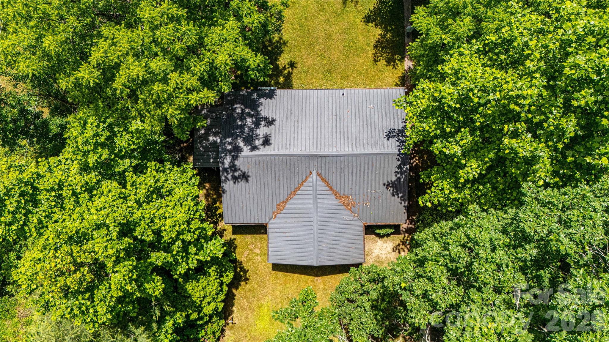 2603 Kim Miller Road — Lake Toxaway
