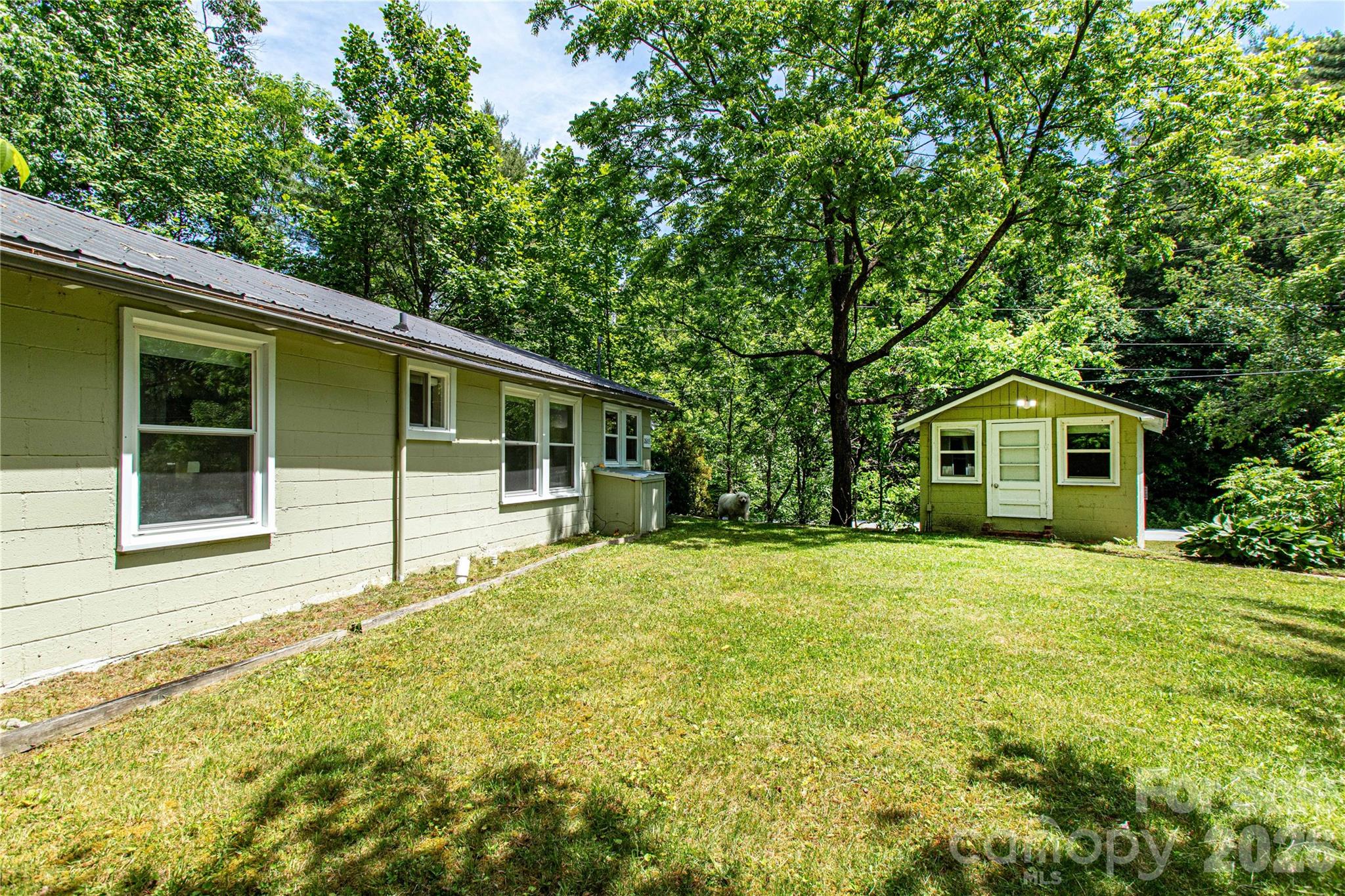 2603 Kim Miller Road — Lake Toxaway
