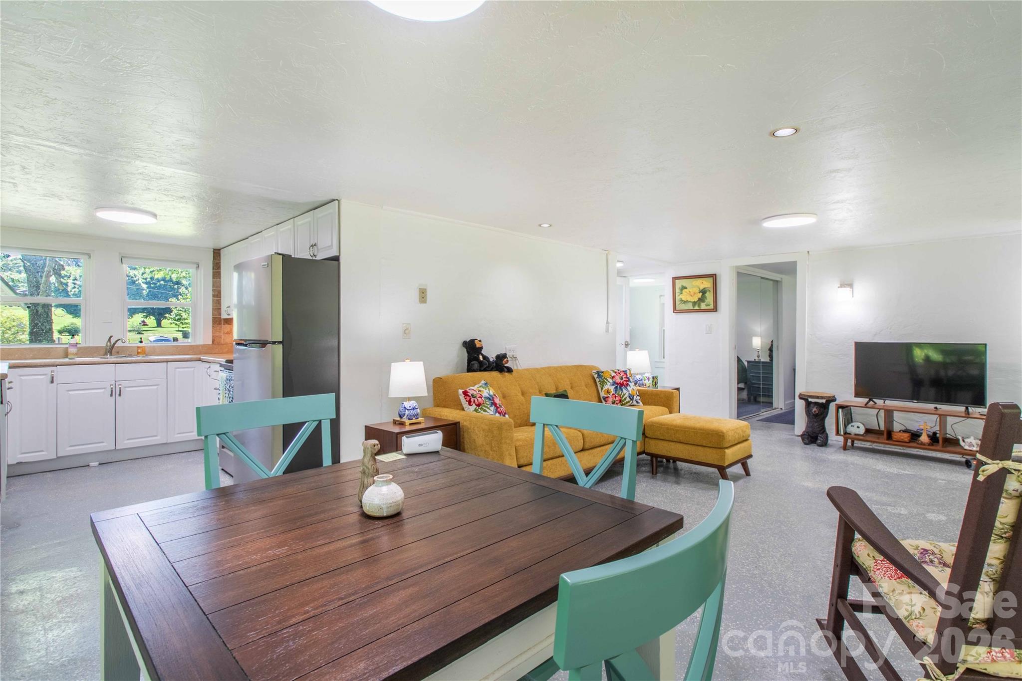 2603 Kim Miller Road — Lake Toxaway